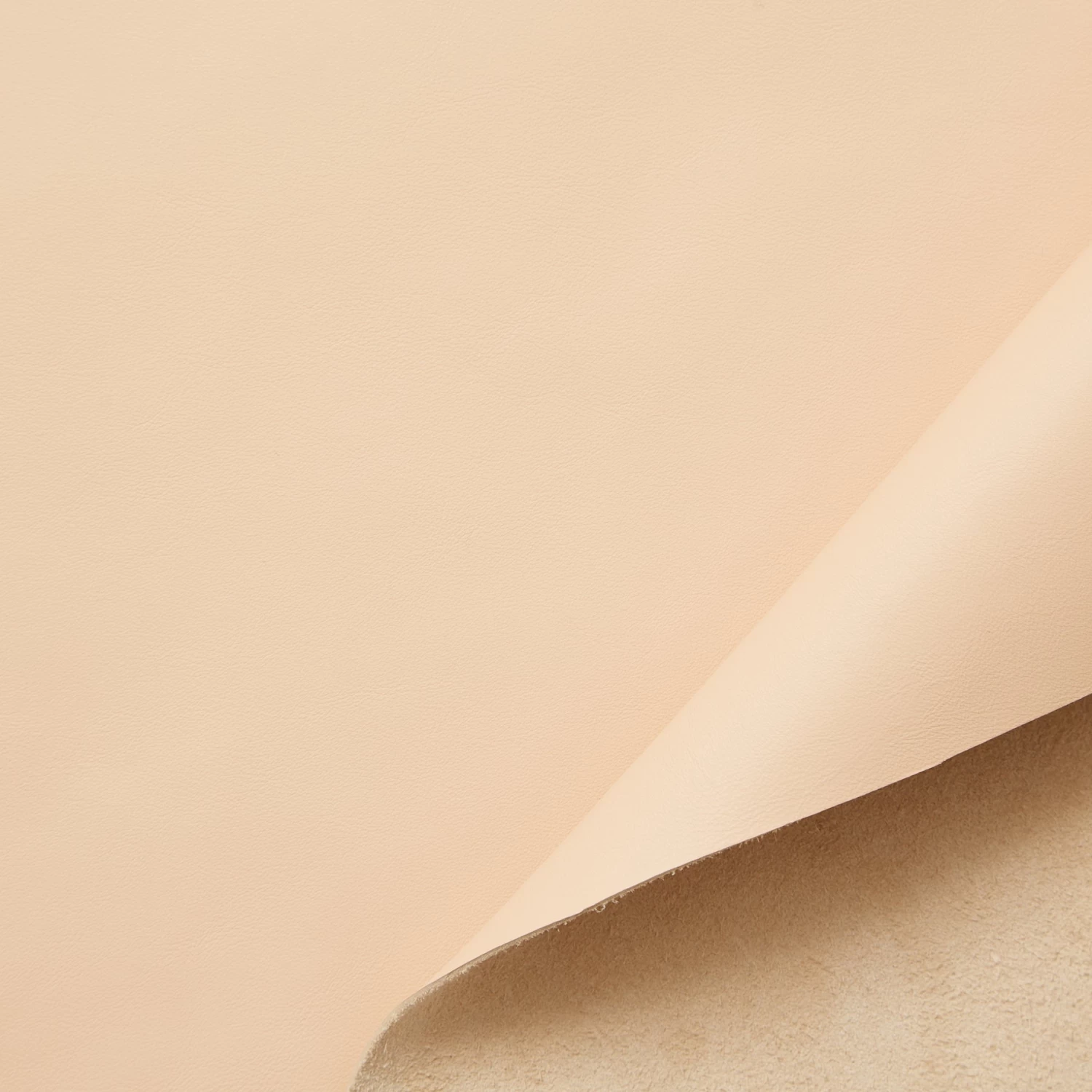 C24BC0015 | Full Grain Supple Mat Cow 4 C24BC0015 | Full Grain Supple Mat Cow - Image 2