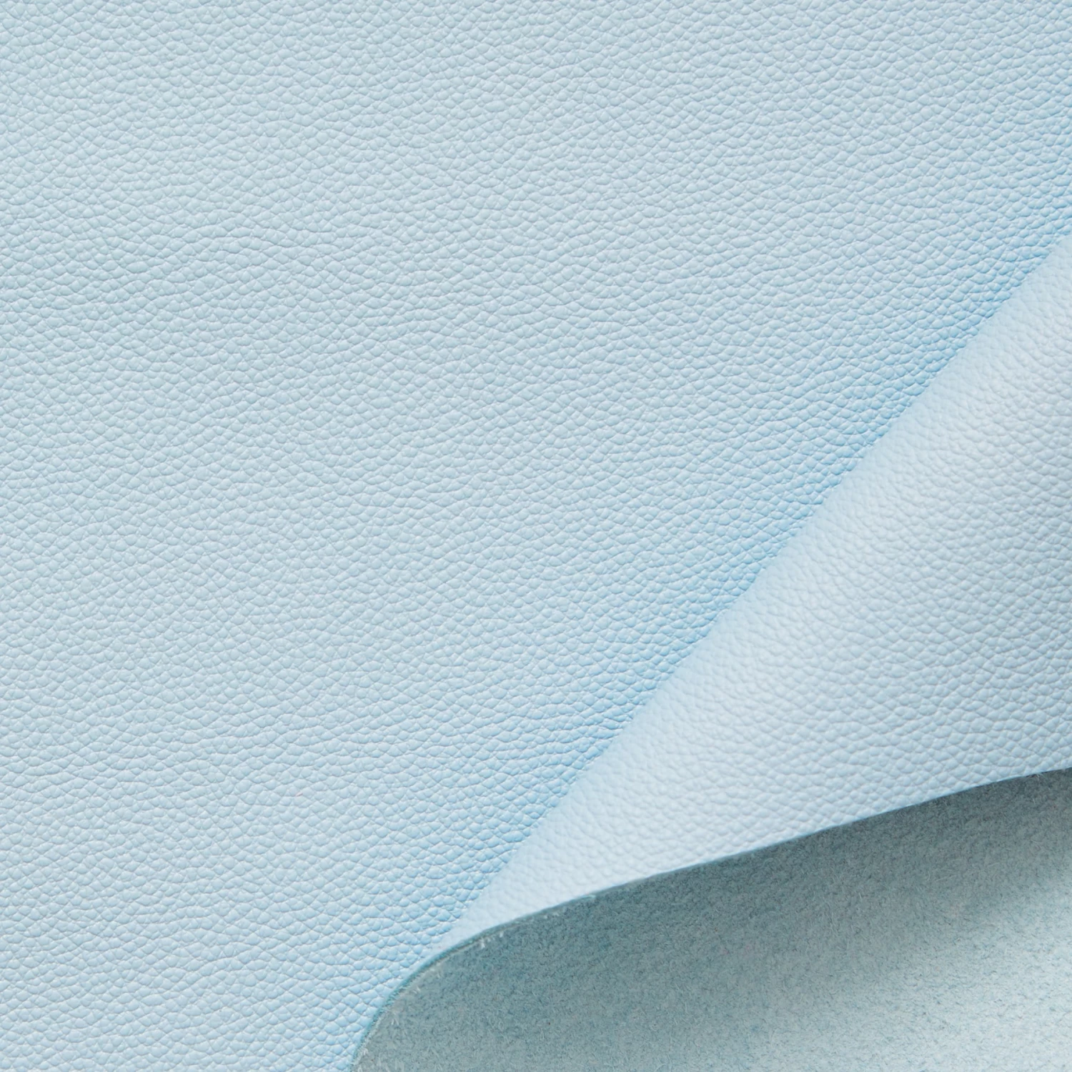 C24BC0018 | Iridescent Grained Cow 3 C24BC0018 | Iridescent Grained Cow