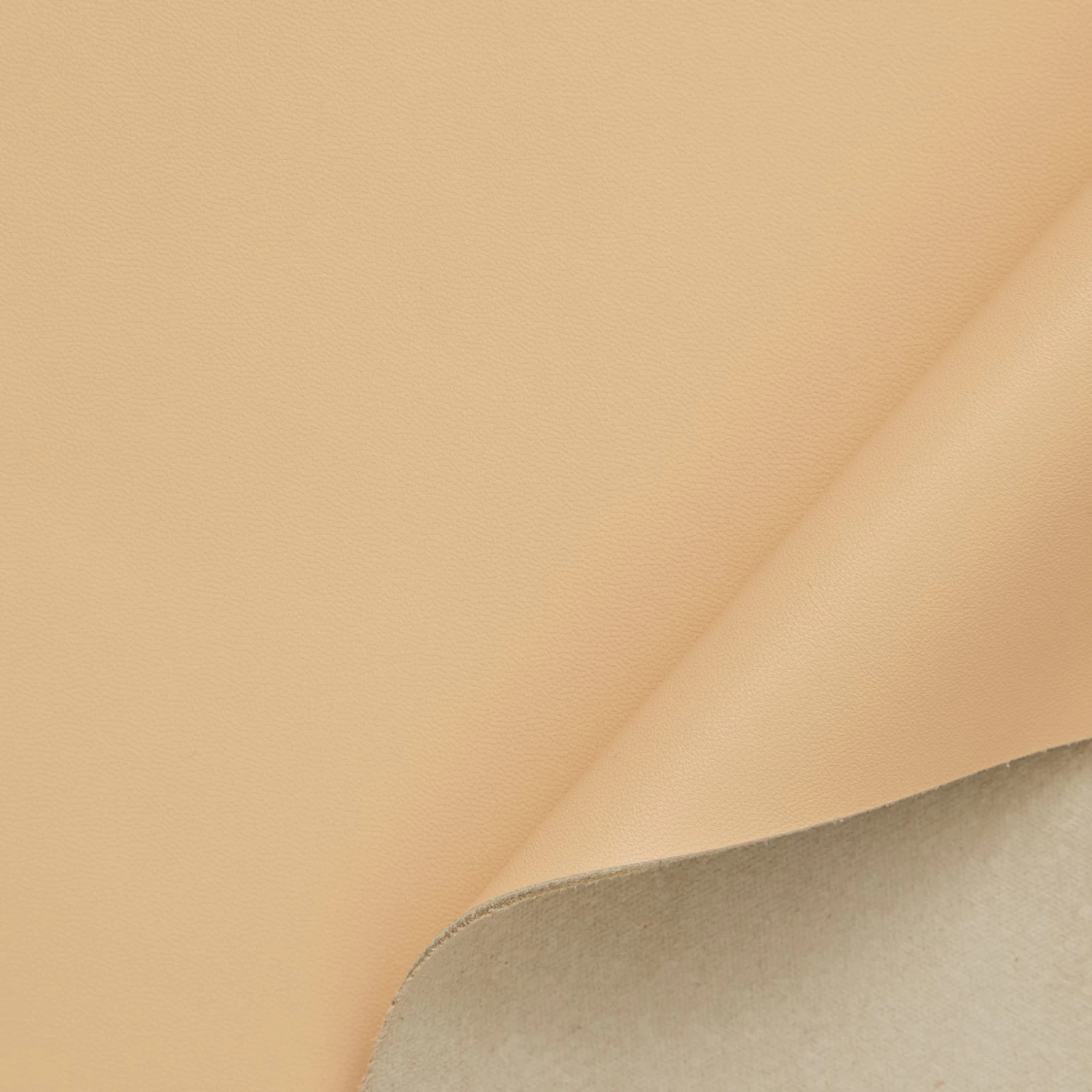 C24BL0012 | Full Grain Satinated Lamb 3 C24BL0012 | Full Grain Satinated Lamb