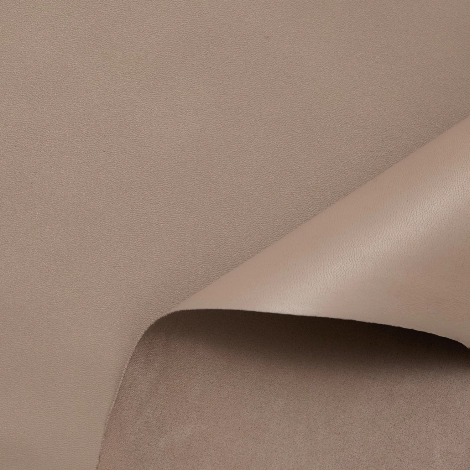 C24CL0171 | Full Grain Satinated Nappa Lamb 5 C24CL0171 | Full Grain Satinated Nappa Lamb - Image 3