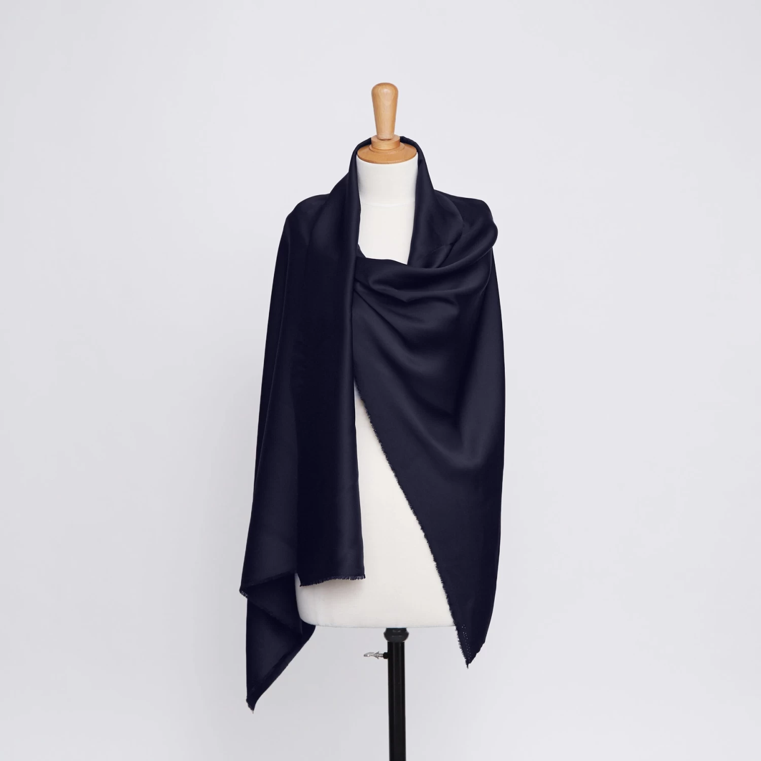 T20A00005 | Double Face Silk Drap Satin 21 T20A00005 | Double Face Silk Drap Satin - Image 20