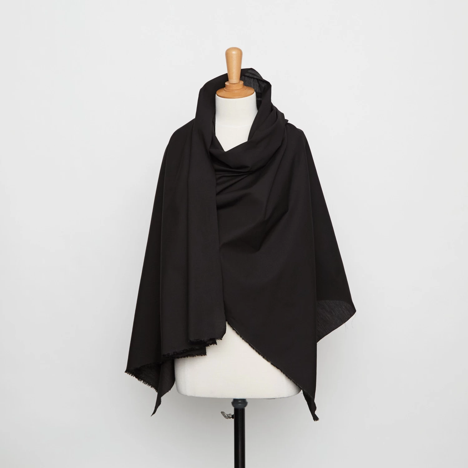 T20A00171 | Cotton And Linen Micro Faille 6 T20A00171 | Cotton And Linen Micro Faille - Image 4