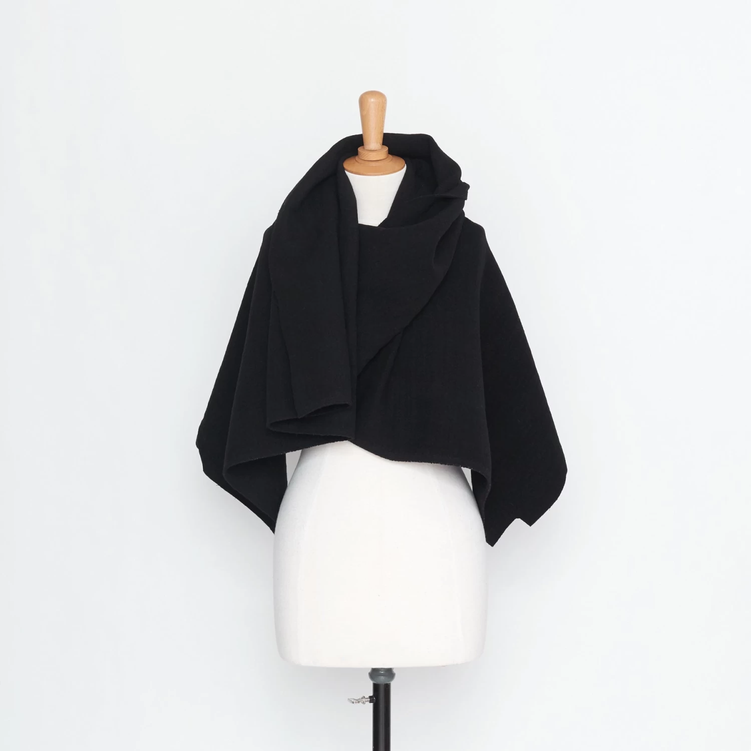 T20A00222 | Spongey Stretch Splittable Wool 6 T20A00222 | Spongey Stretch Splittable Wool - Image 4