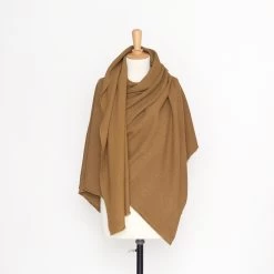 T20A00266 | Heavy Wool And Viscose Sable -Nona Source Shop T20A00266 Breen 02