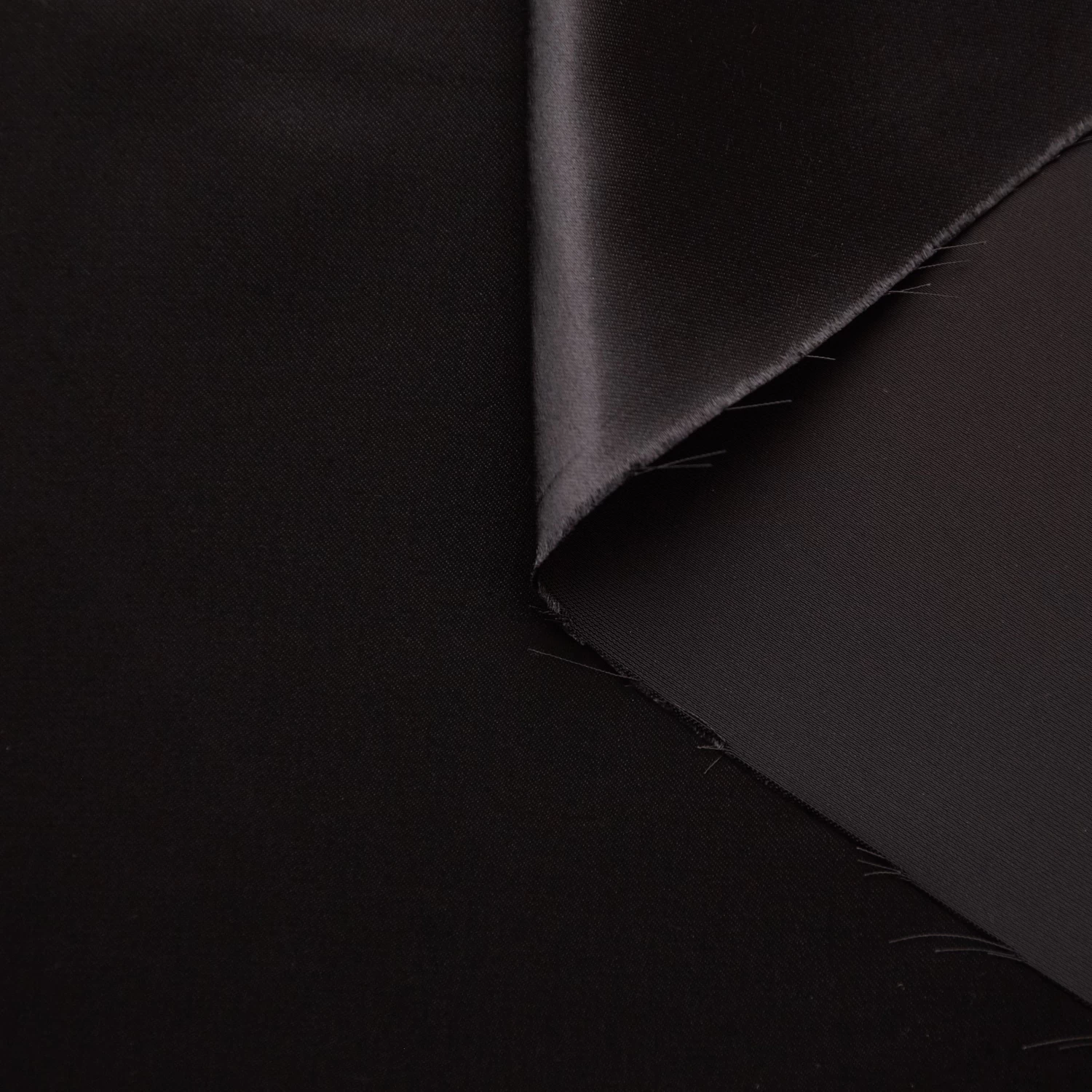 T20A00275 | Glossy Fluid Satin 13 T20A00275 | Glossy Fluid Satin - Image 11