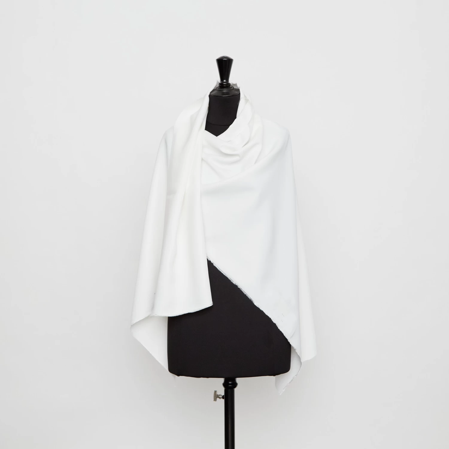 T20A00281 | Heavy Viscose Twill 4 T20A00281 | Heavy Viscose Twill - Image 2