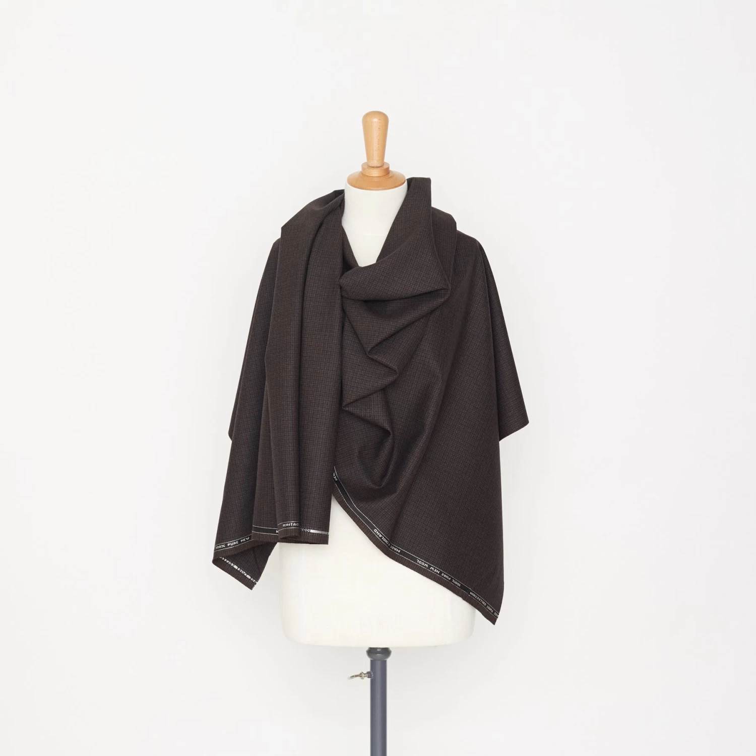 T21B00553 | Micro Houndstooth Wool Suiting 4 T21B00553 | Micro Houndstooth Wool Suiting - Image 2