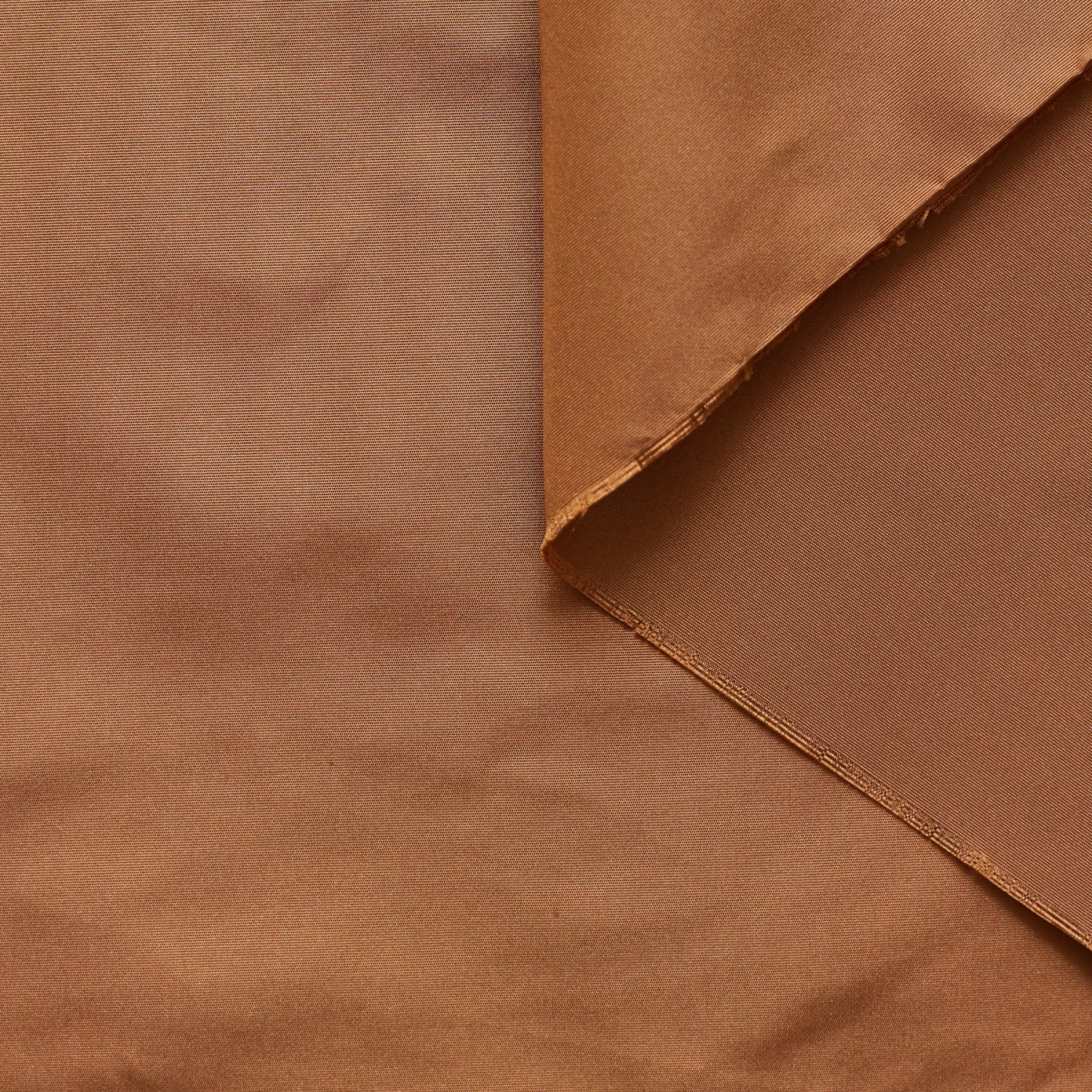 T21C00651 | Shiny Polysilk Faille 3 T21C00651 | Shiny Polysilk Faille