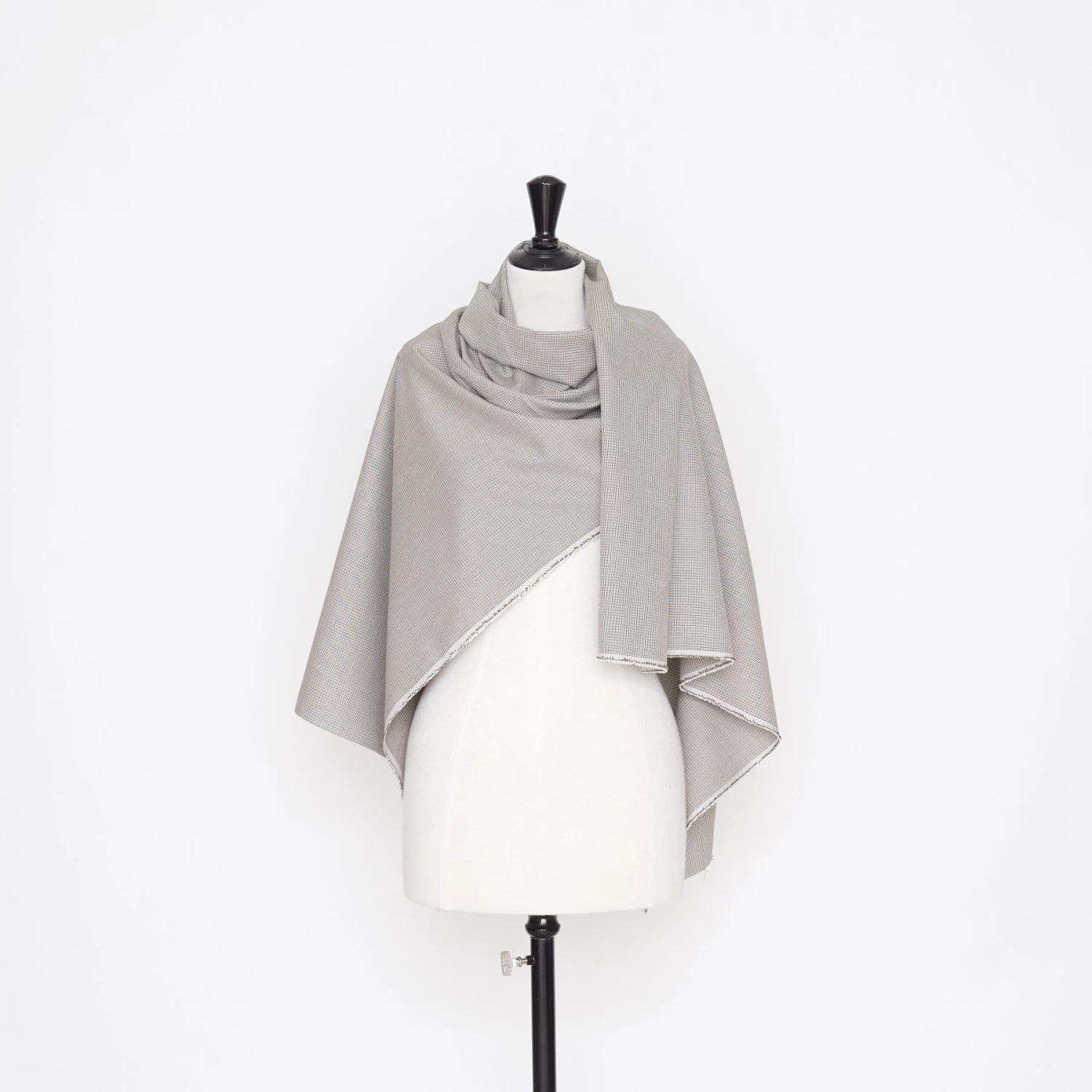 T22A01045 | Water Repellent Micro Houndstooth Check 4 T22A01045 | Water Repellent Micro Houndstooth Check - Image 2