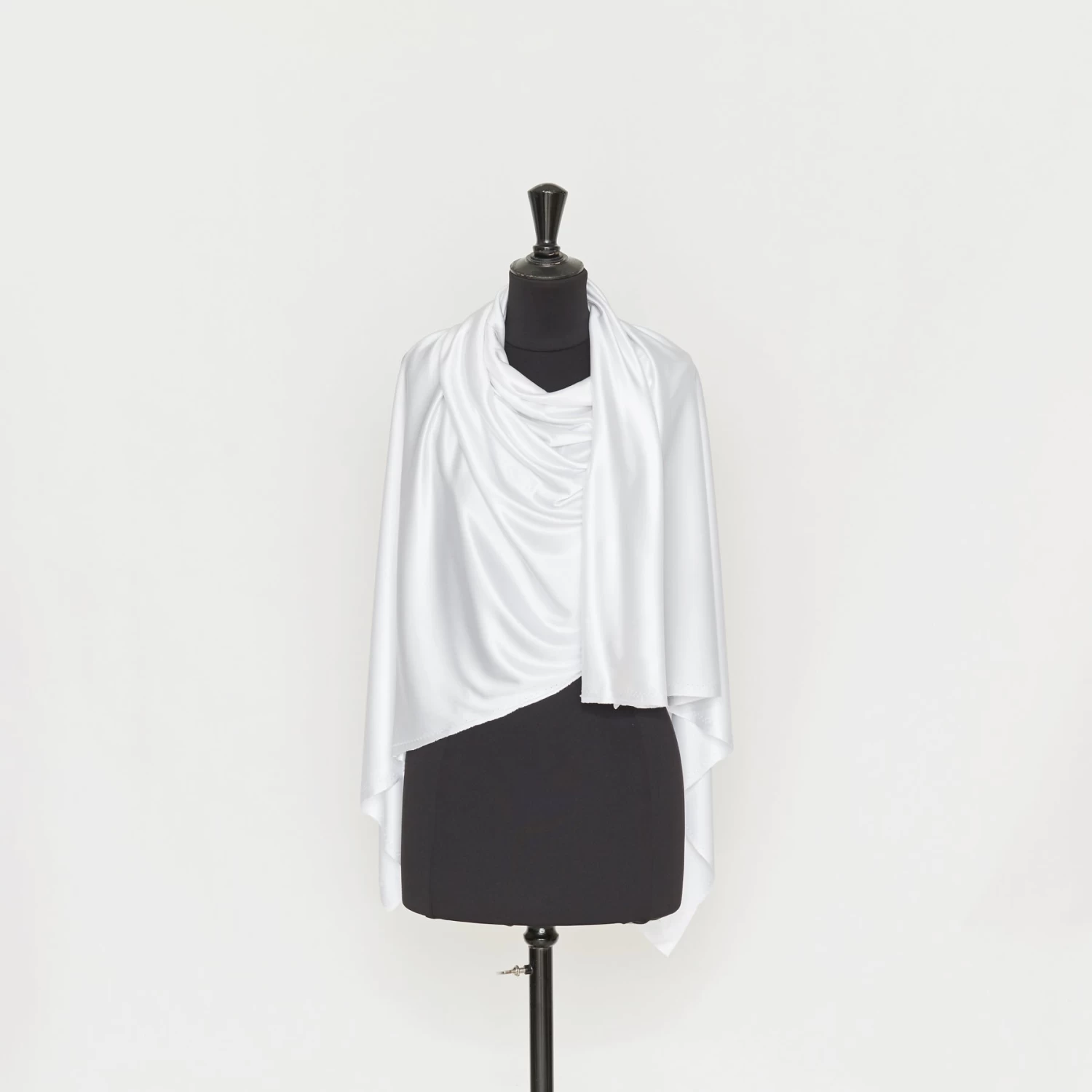 T22A01175 | Liquid Viscose Jersey 4 T22A01175 | Liquid Viscose Jersey - Image 2