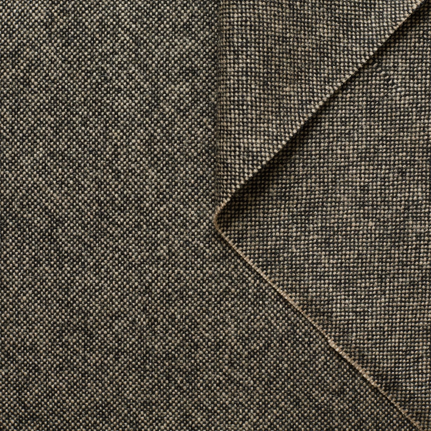 T22A01187 | Natté Wool Tweed 3 T22A01187 | Natté Wool Tweed