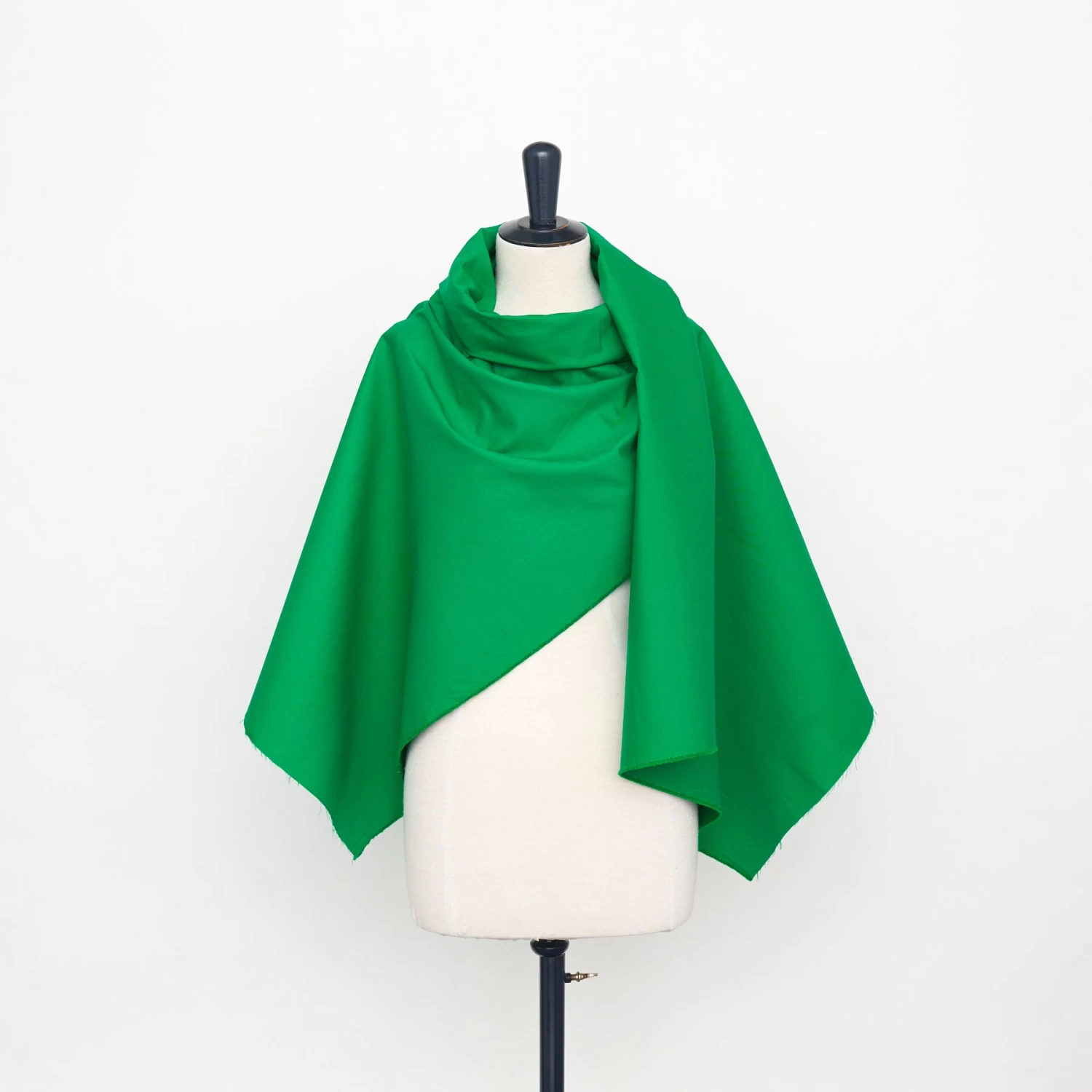 T22A01558 | WR Splittable Gabardine Stretch 6 T22A01558 | WR Splittable Gabardine Stretch - Image 4