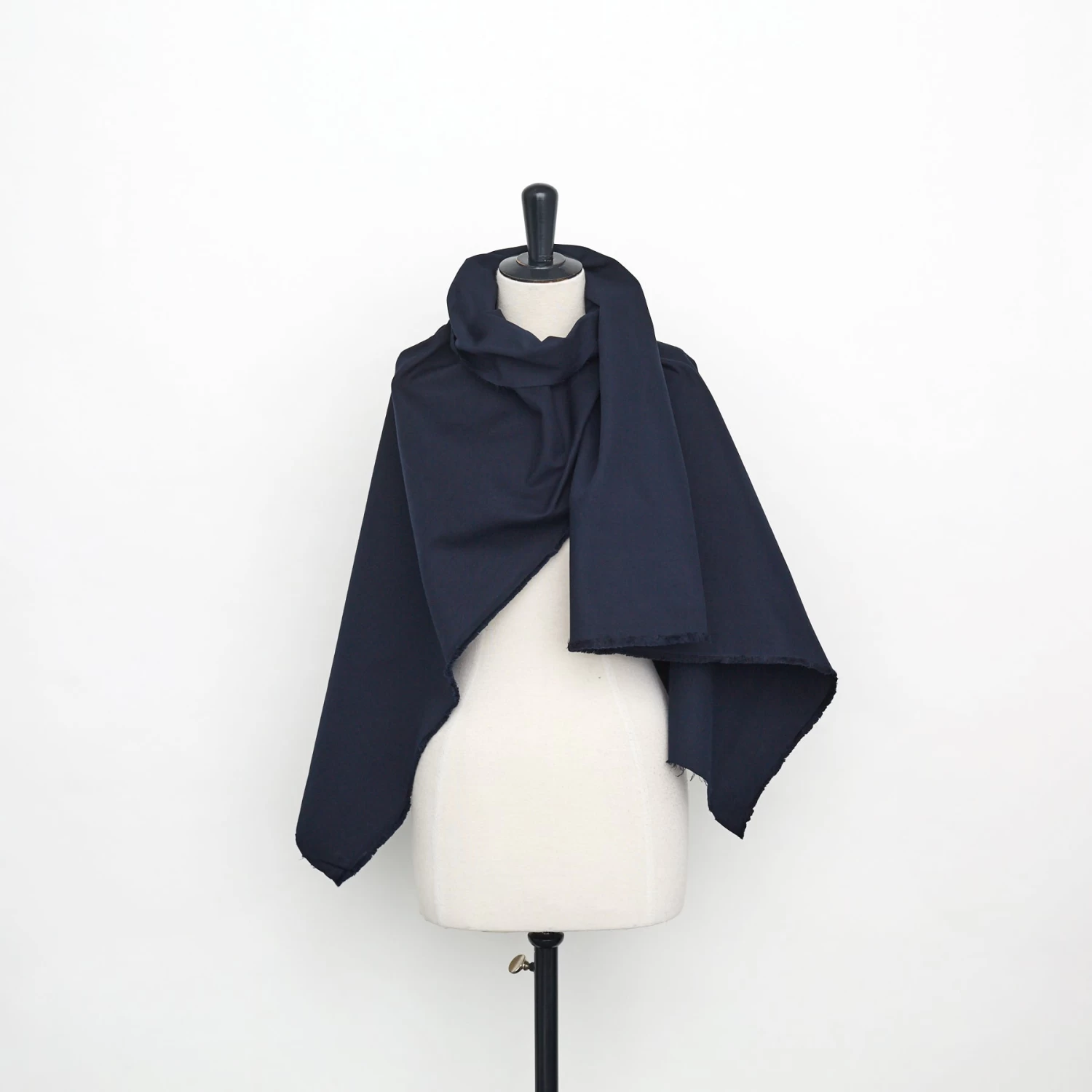 T22A01636 | Double Face Compact Cotton Canvas 6 T22A01636 | Double Face Compact Cotton Canvas - Image 4