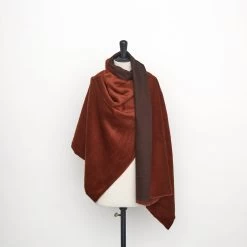 T22A01668 | Hairy Alpaca & Wool Faux Fur -Nona Source Shop T22A01668 CherryMahogany 02