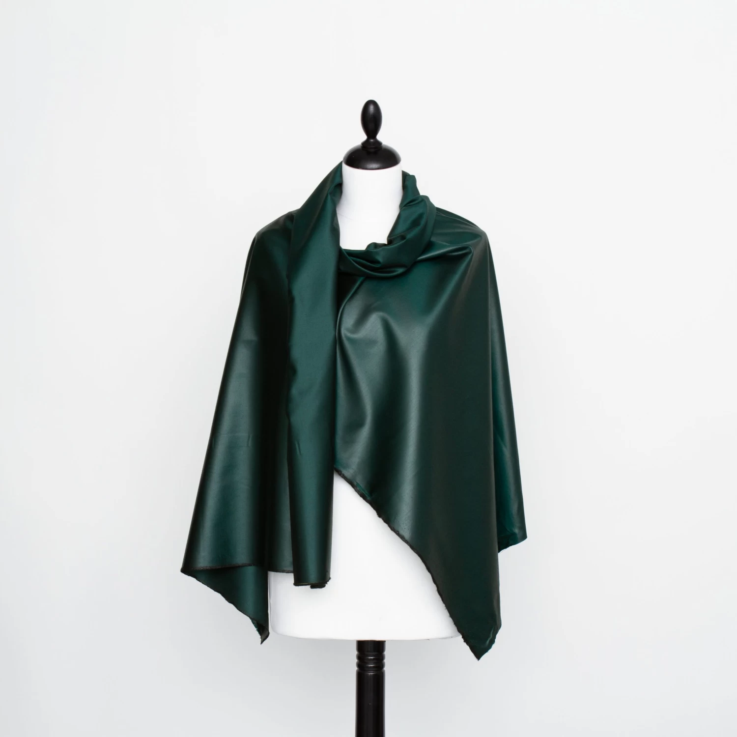 T22A01763 | Wool & Silk Chintz Twill 4 T22A01763 | Wool & Silk Chintz Twill - Image 2