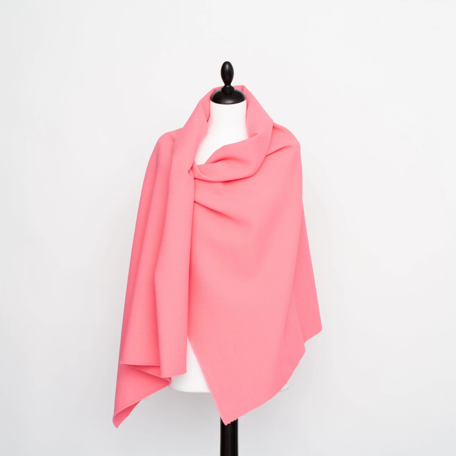 T22A01786 | Double Face Textured Crepe 6 T22A01786 | Double Face Textured Crepe - Image 4