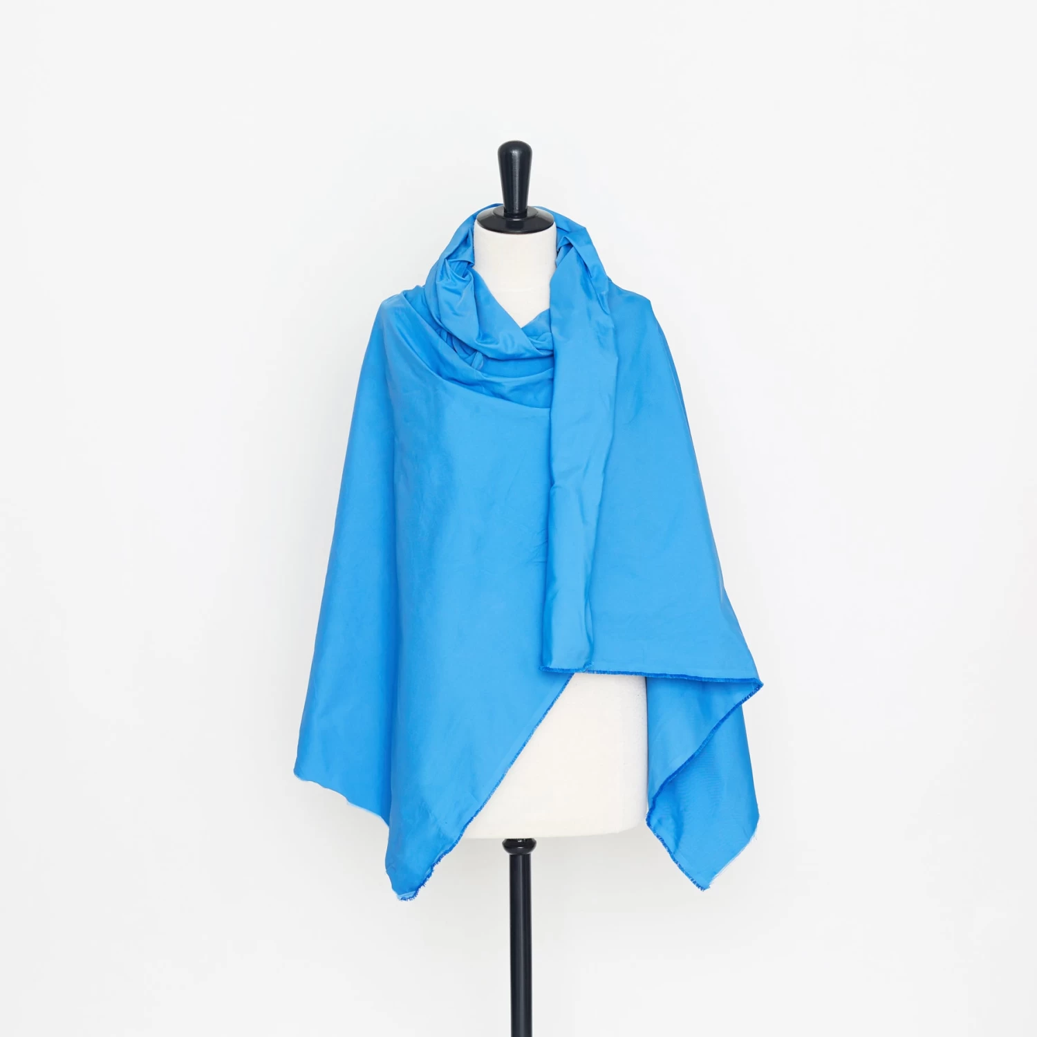 T22A01794 | Technical Radzimir Taffeta 5 T22A01794 | Technical Radzimir Taffeta - Image 3