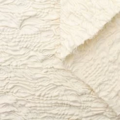 T22A01826 | Moulded Cloqué Jacquard