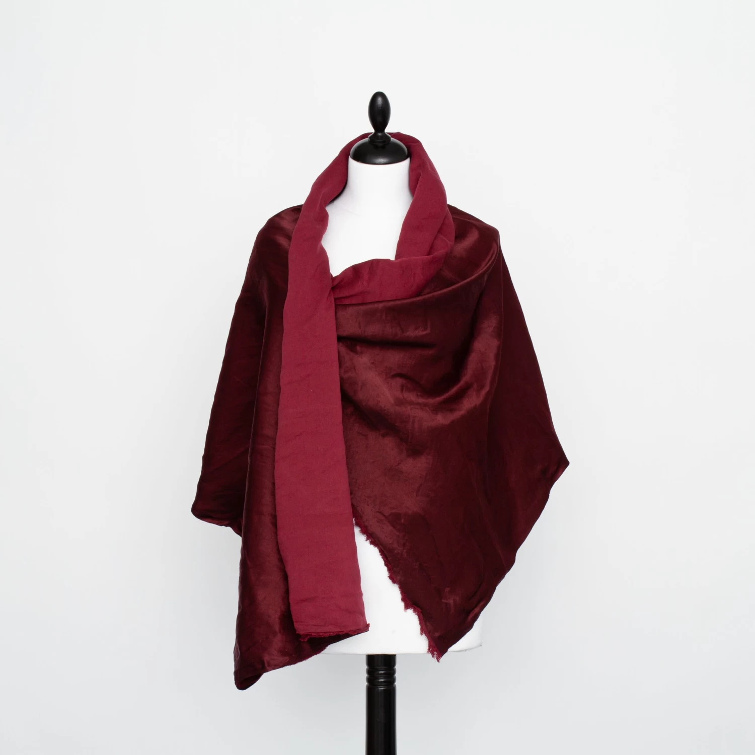 T22A01839 | Crinckled Papery Cupro Satin 4 T22A01839 | Crinckled Papery Cupro Satin - Image 2