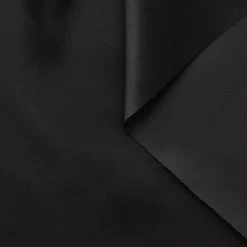 T22A01893 | Shiny Lining