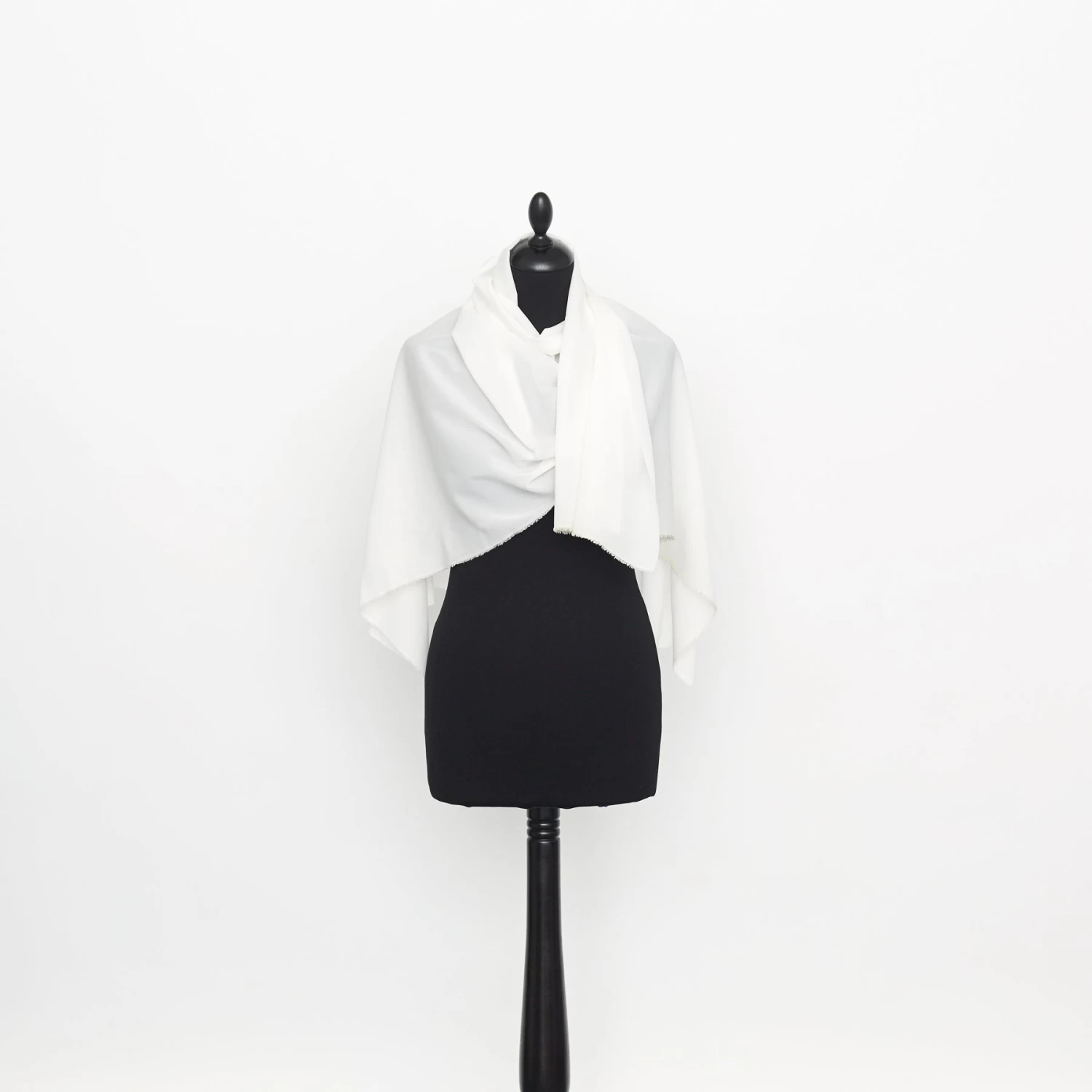 T22A01899 | Stretch Silk Georgette 4 T22A01899 | Stretch Silk Georgette - Image 2