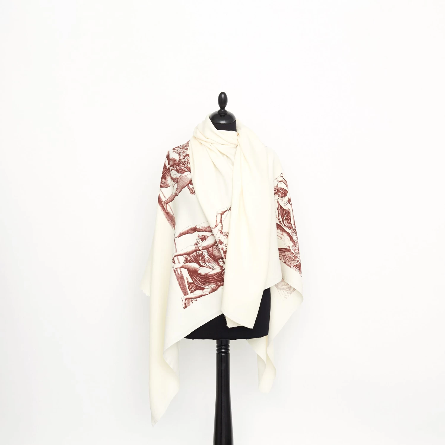 T22A01910 | Printed Silk Crepe Panels 4 T22A01910 | Printed Silk Crepe Panels - Image 2