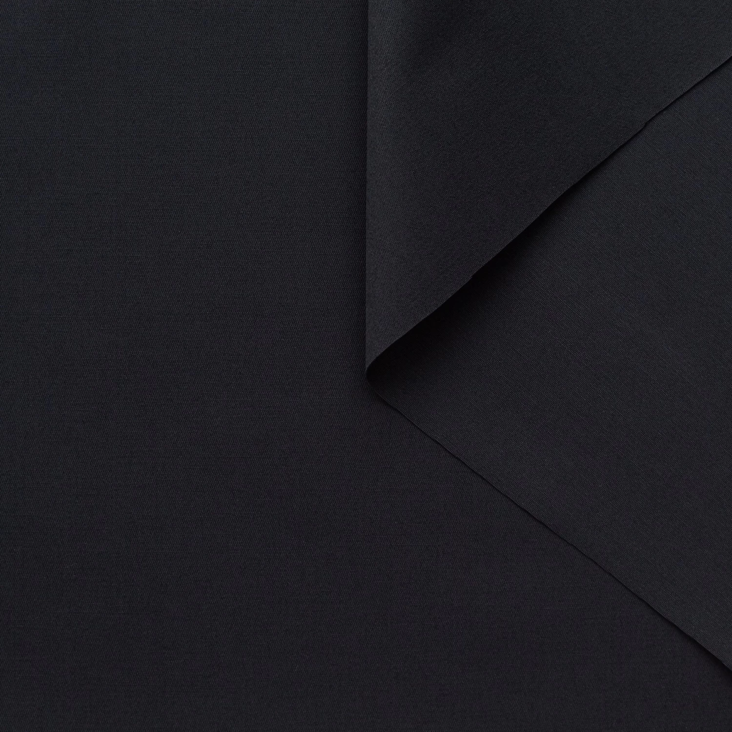 T22A01982 | Cotton Satin 4 T22A01982 | Cotton Satin - Image 2