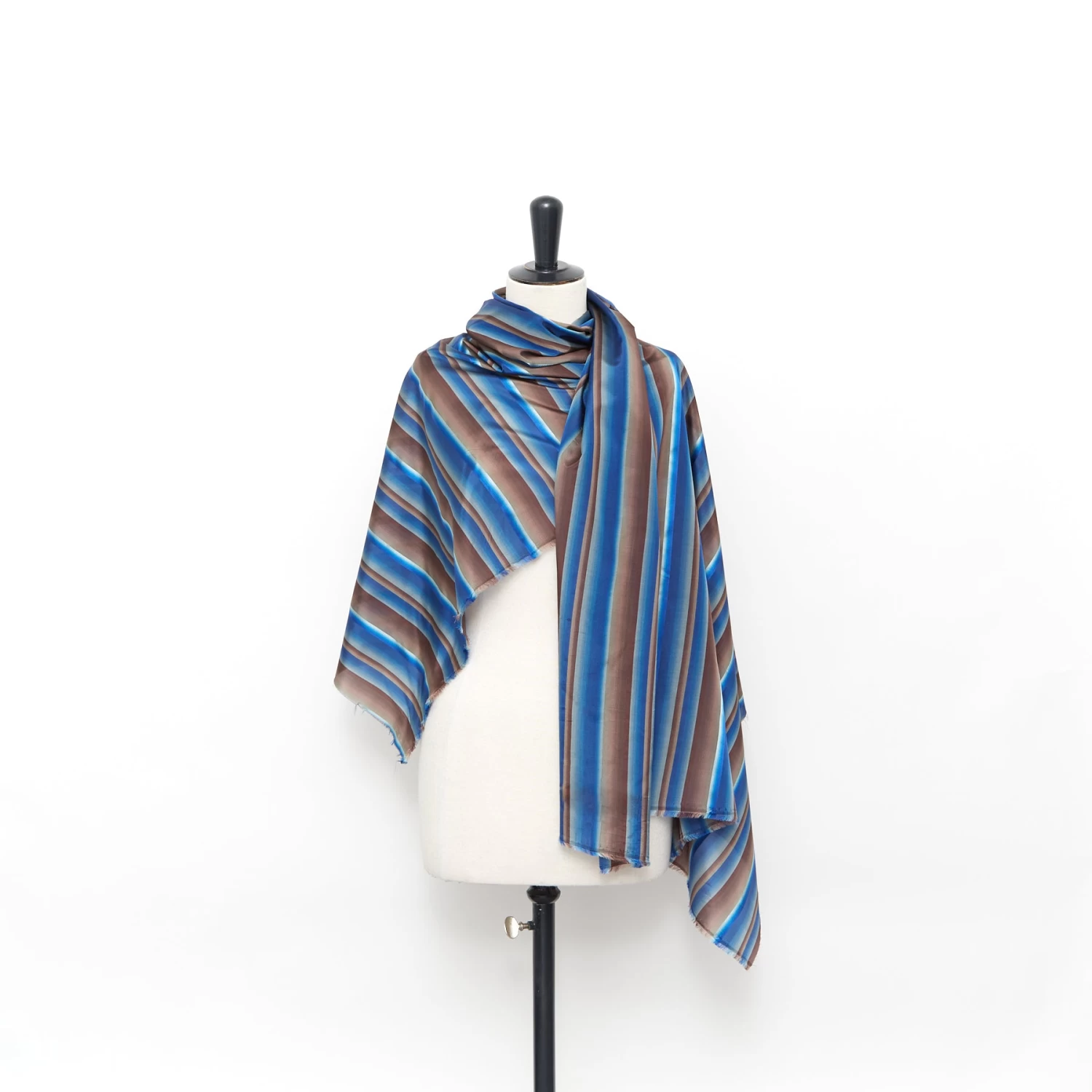 T22A02269 | Ombré Stripe Silk Voile 4 T22A02269 | Ombré Stripe Silk Voile - Image 2