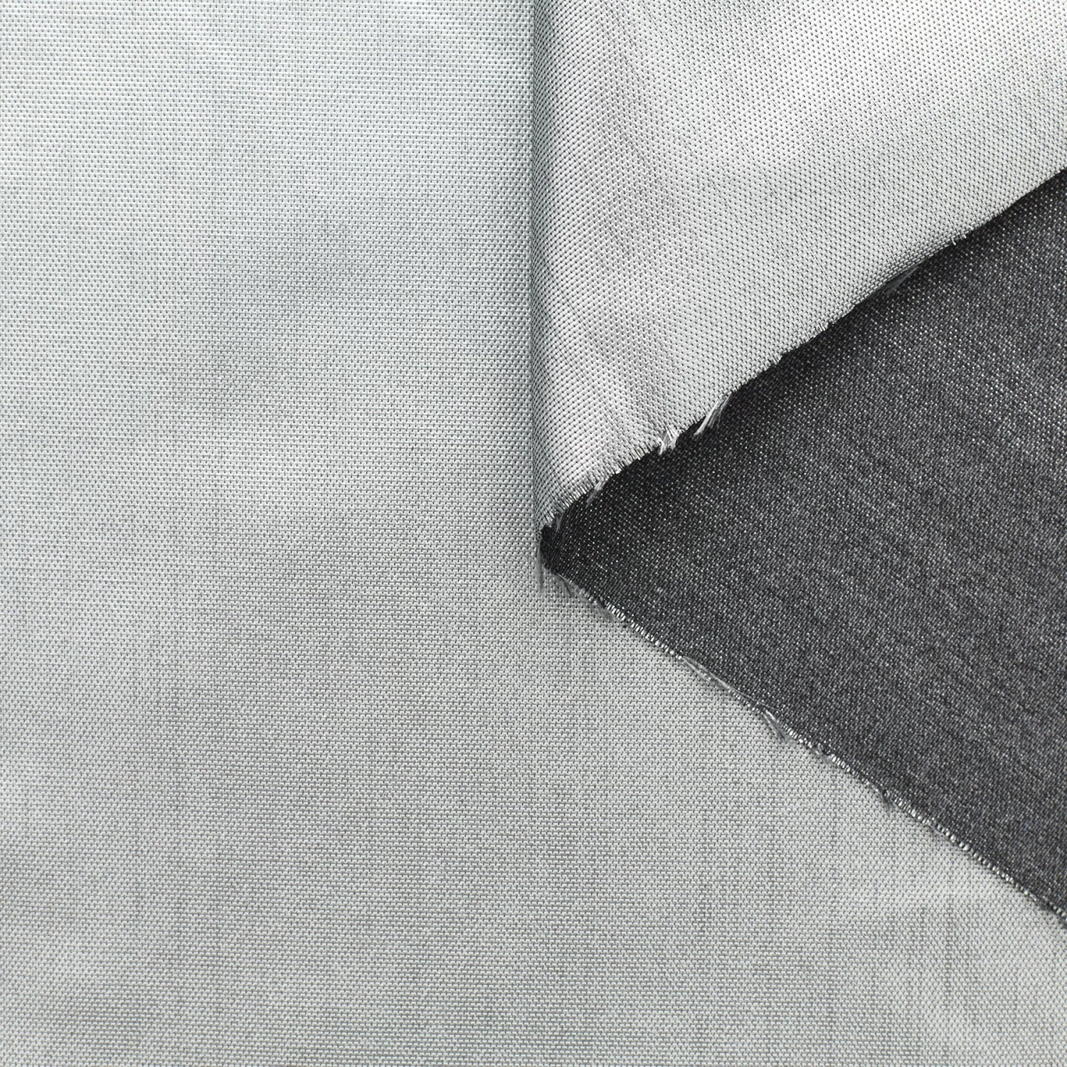 T22A02354 | Technical Lamé Canvas 3 T22A02354 | Technical Lamé Canvas