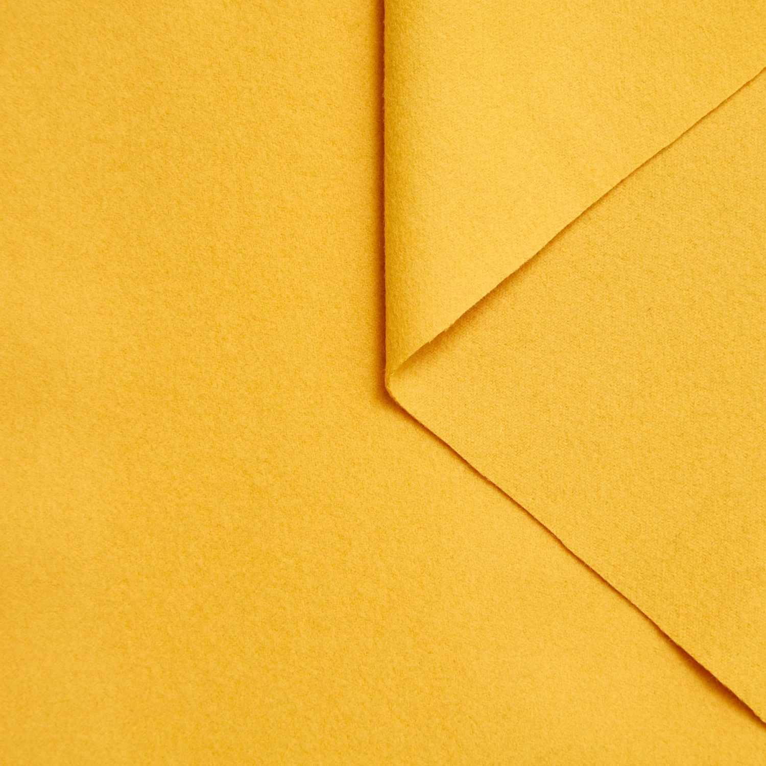 T22A02390 | Felted Wool Drap 3 T22A02390 | Felted Wool Drap