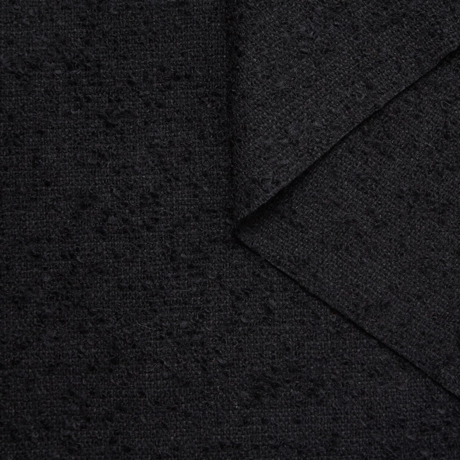 T22A02458 | Bouclé Tweed 5 T22A02458 | Bouclé Tweed - Image 3