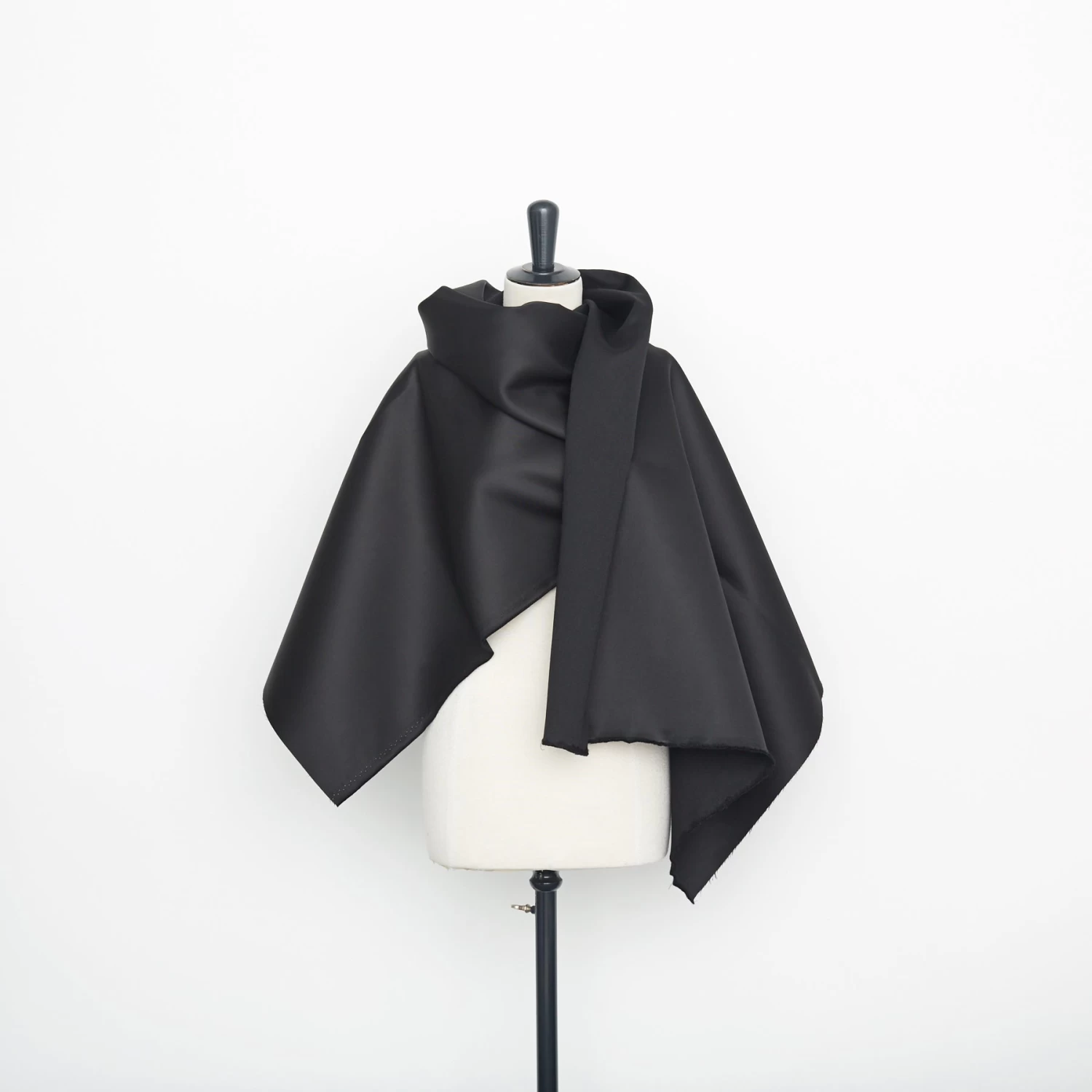 T22A02675 | Wool & Silk Mikado 4 T22A02675 | Wool & Silk Mikado - Image 2