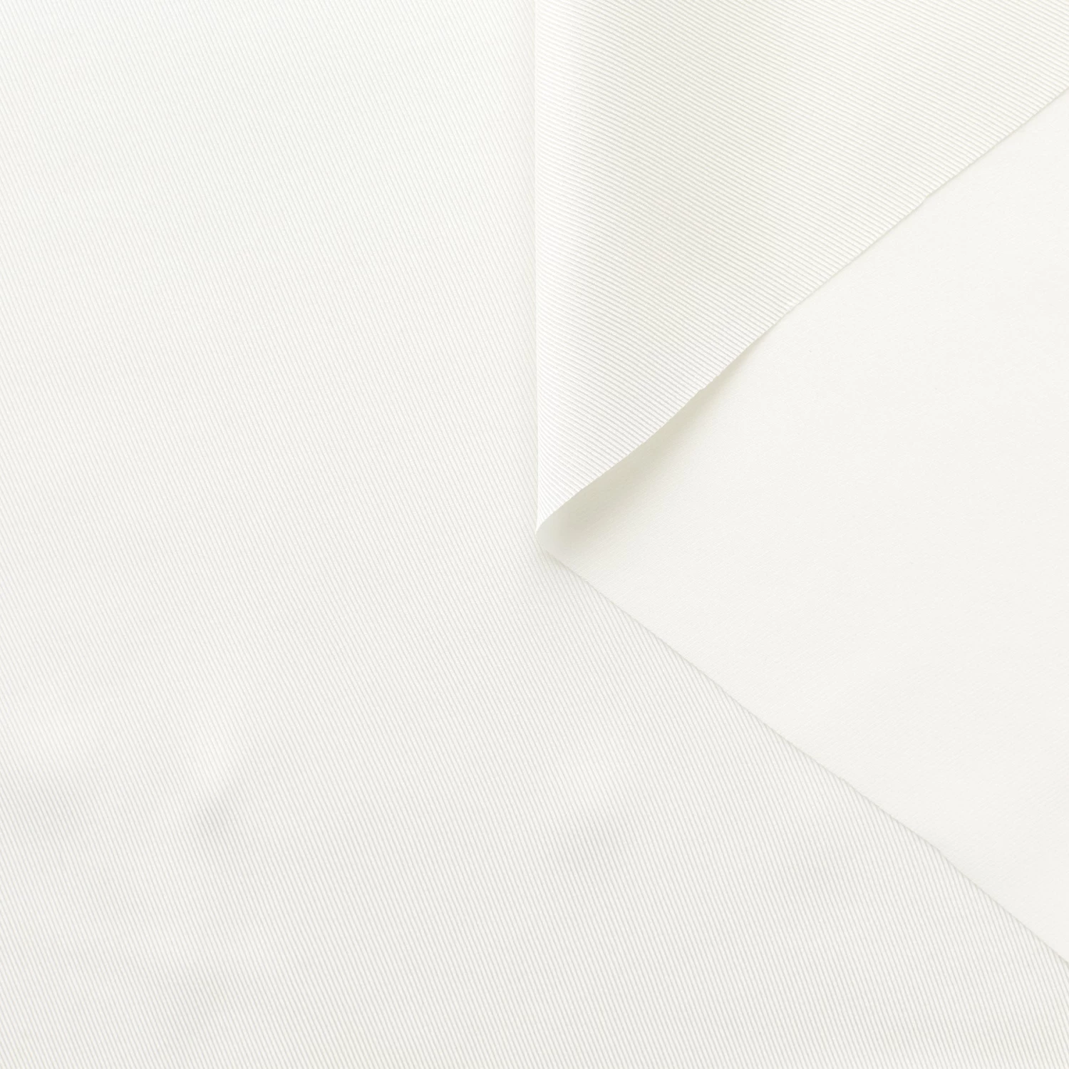 T23A05299 | Shiny Silk Twill 3 T23A05299 | Shiny Silk Twill