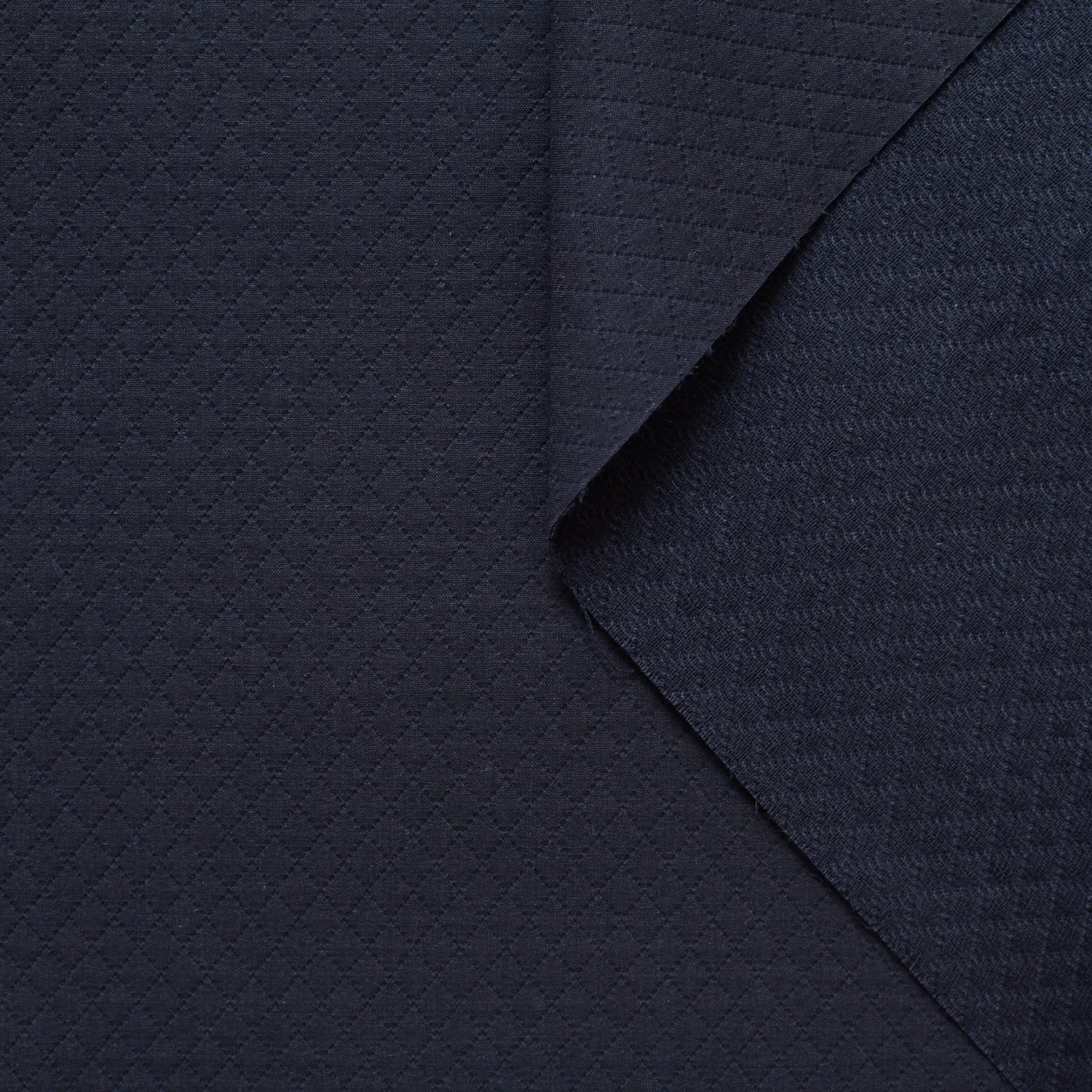 T22E00704 | WR Cotton & Wool Diamond Piqué 3 T22E00704 | WR Cotton & Wool Diamond Piqué