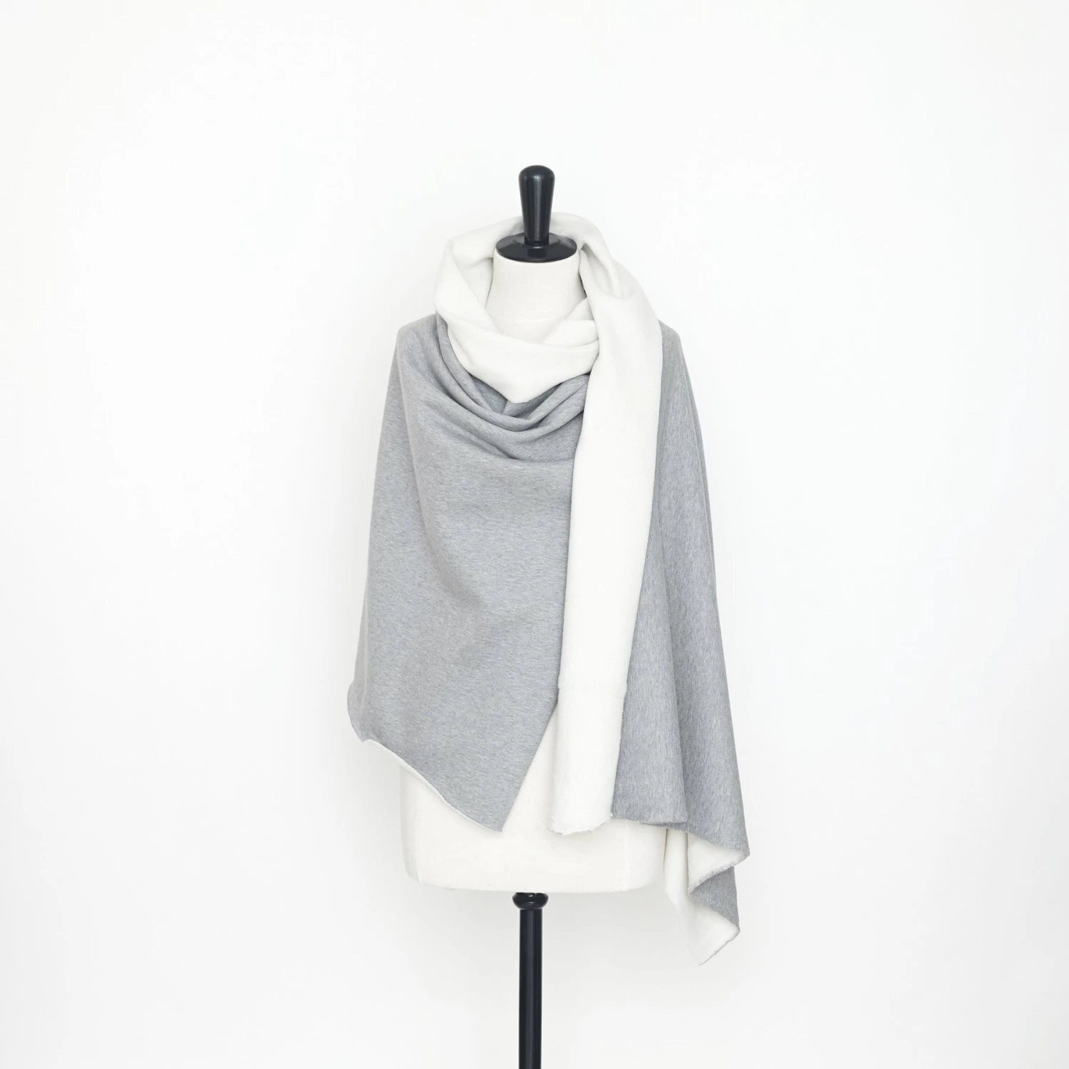 T22G03073 | Soft Cotton Felpa 4 T22G03073 | Soft Cotton Felpa - Image 2