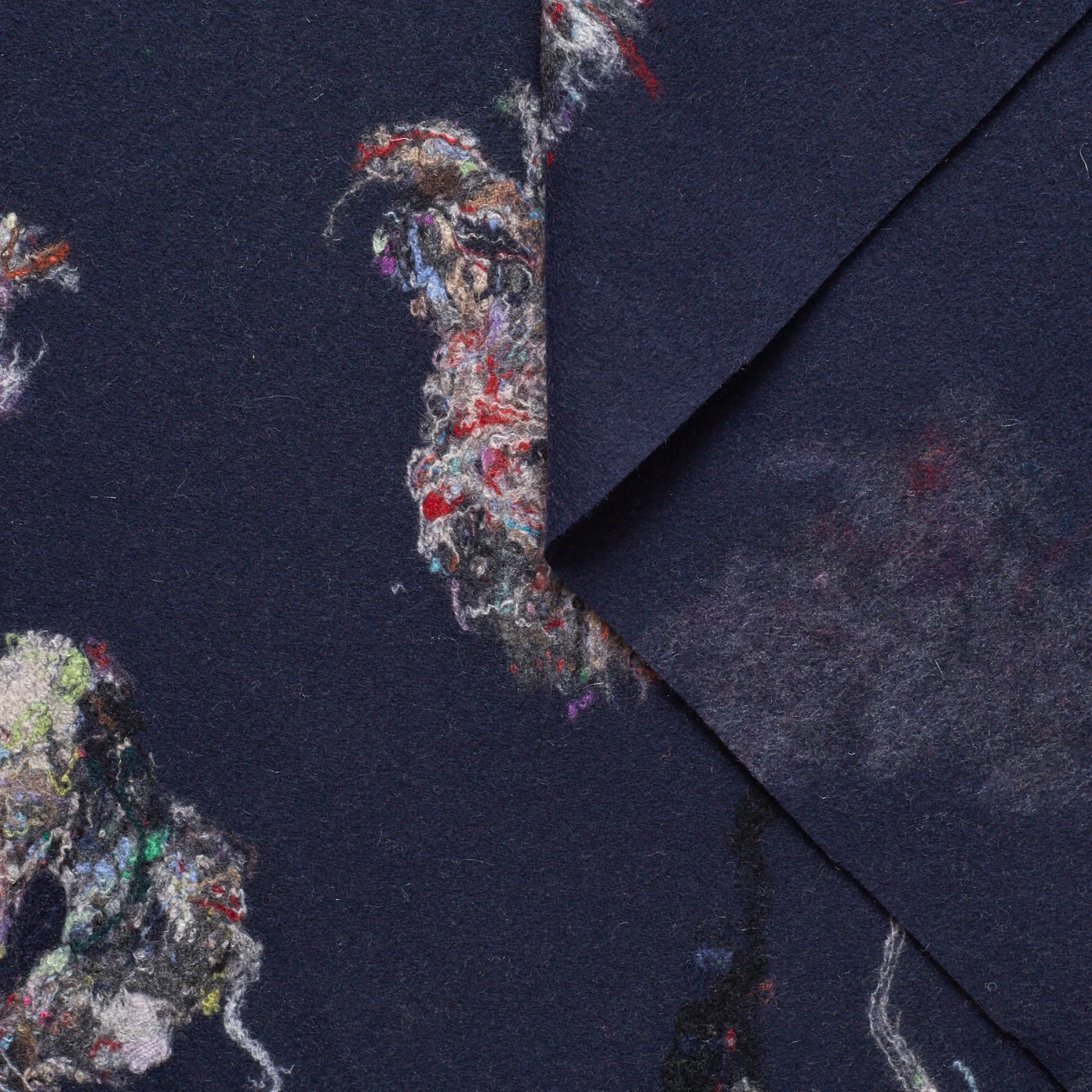 T22N01280 | Felt Inlaid With Coloured Yarns 3 T22N01280 | Felt Inlaid With Coloured Yarns