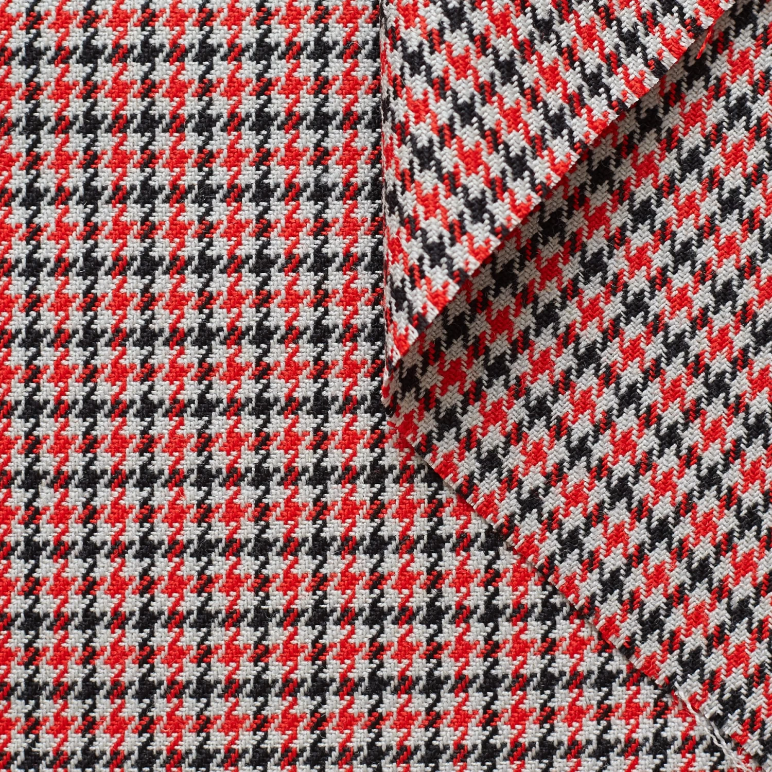 T22O01217 | Houndstooth Check Wool 3 T22O01217 | Houndstooth Check Wool