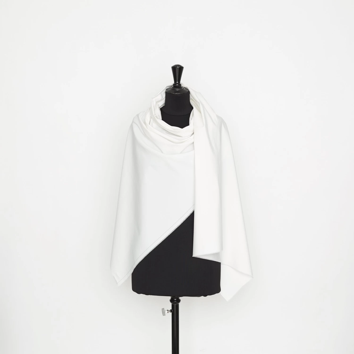 T22O01236 | Light Faille 5 T22O01236 | Light Faille - Image 3