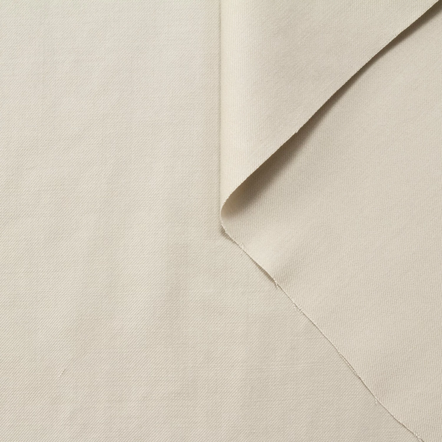 T22V03318 | Fluid Wool Tricotine 3 T22V03318 | Fluid Wool Tricotine