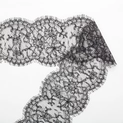 T22W03611 | Galloon Bouquet