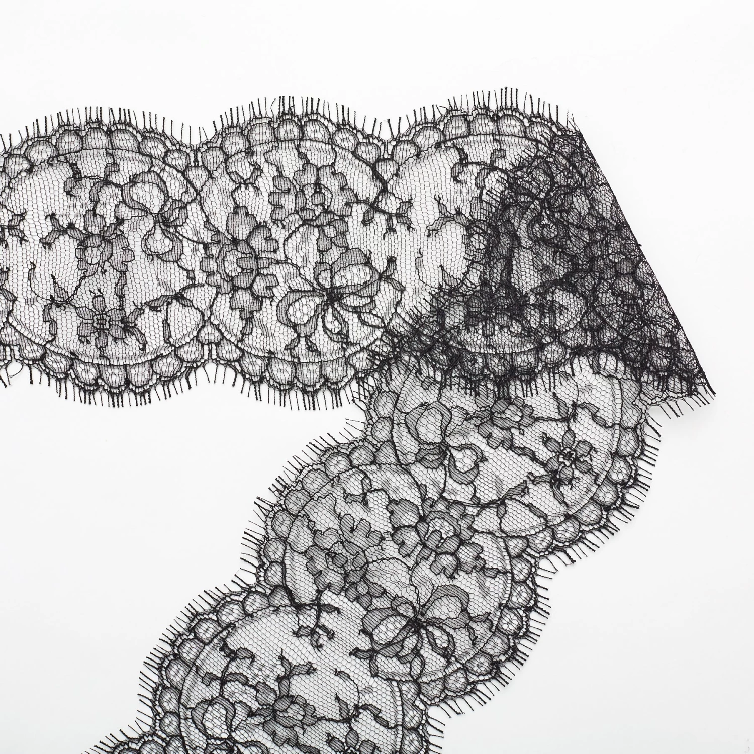 T22W03611 | Galloon Bouquet 3 T22W03611 | Galloon Bouquet