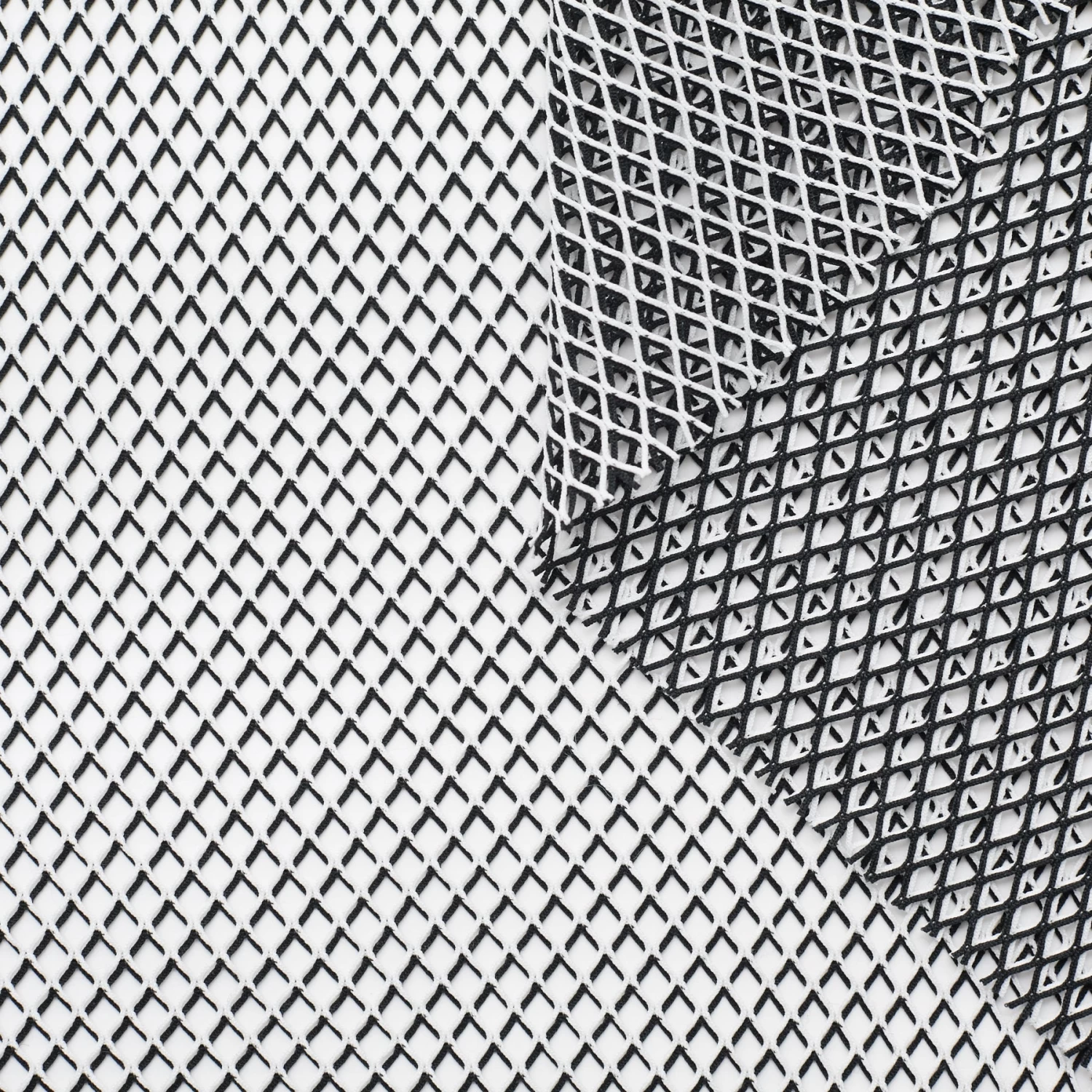 T22W03624 | 3D Bicolor Fishnet 5 T22W03624 | 3D Bicolor Fishnet - Image 3