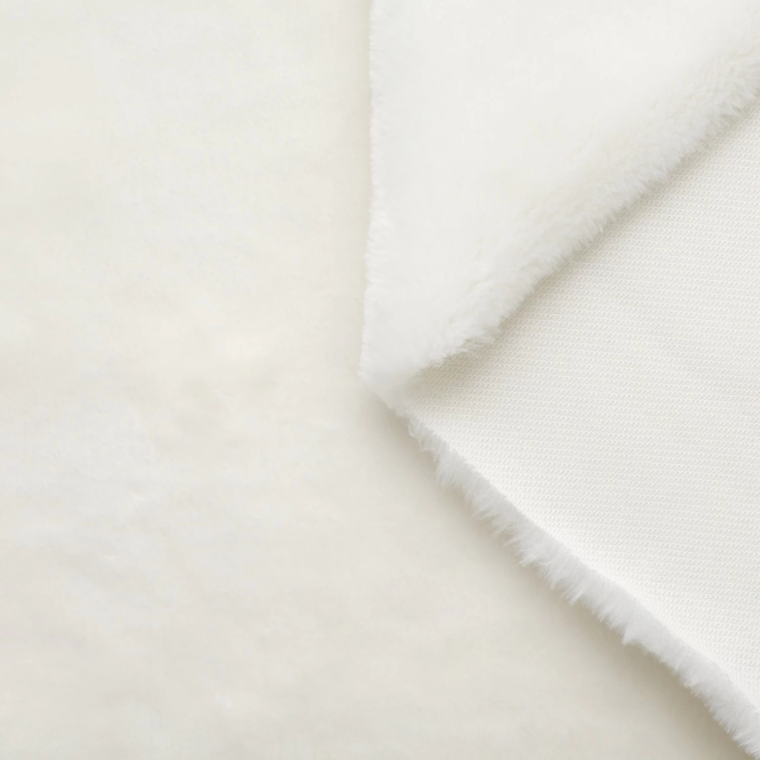 T22X03657 | Faux Fur 3 T22X03657 | Faux Fur