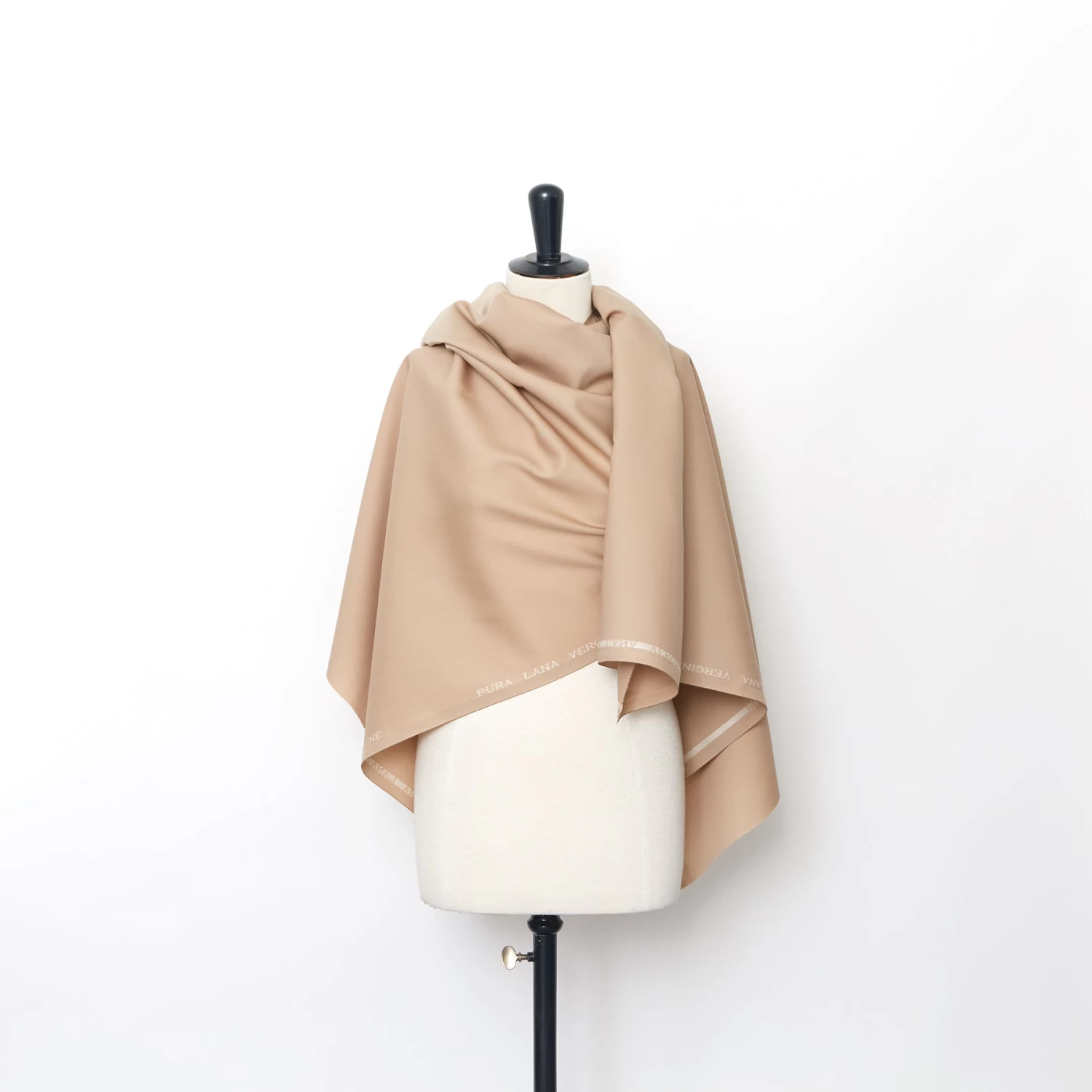 T23A05311 | Dry Virgin Wool Gabardine 5 T23A05311 | Dry Virgin Wool Gabardine - Image 3