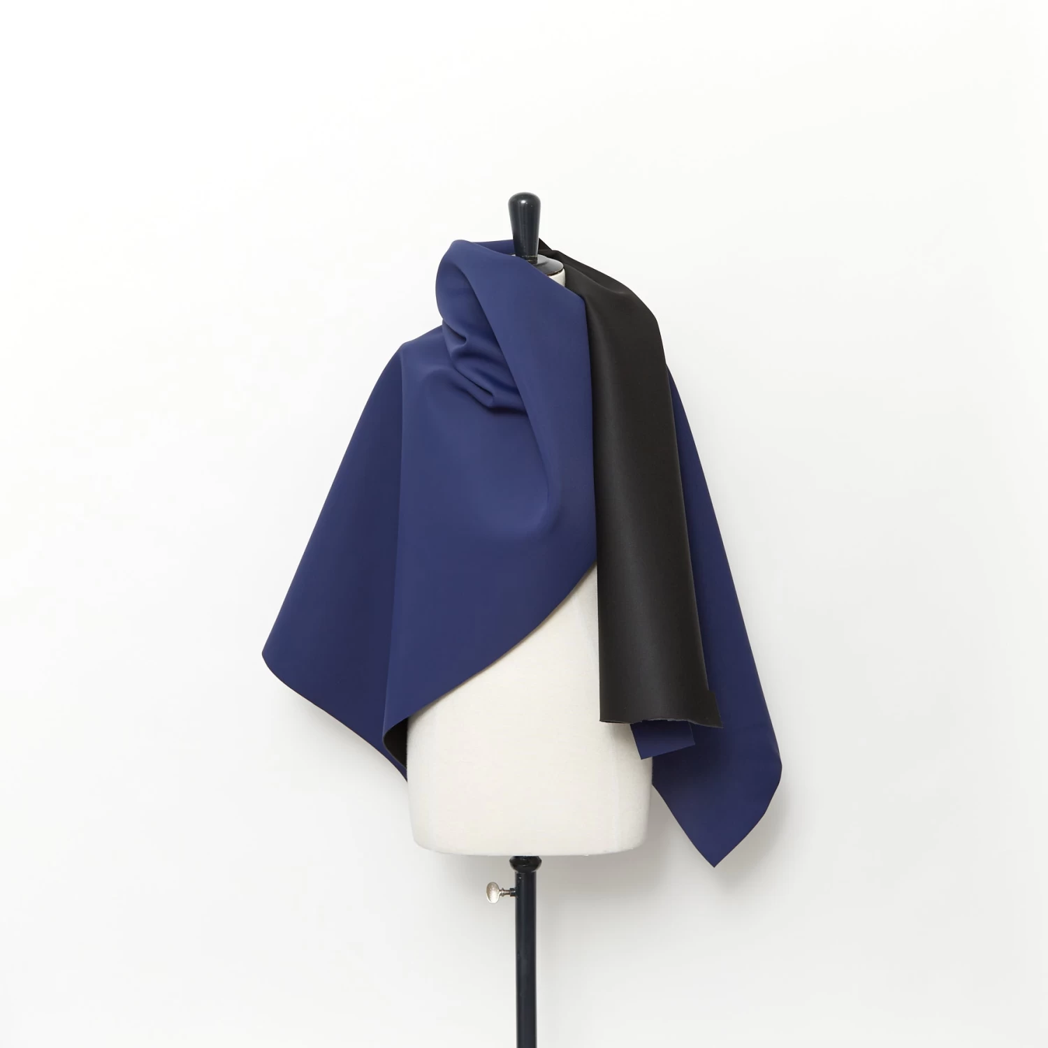 T23A06421 | Double Face Stiff Neoprene 4 T23A06421 | Double Face Stiff Neoprene - Image 2