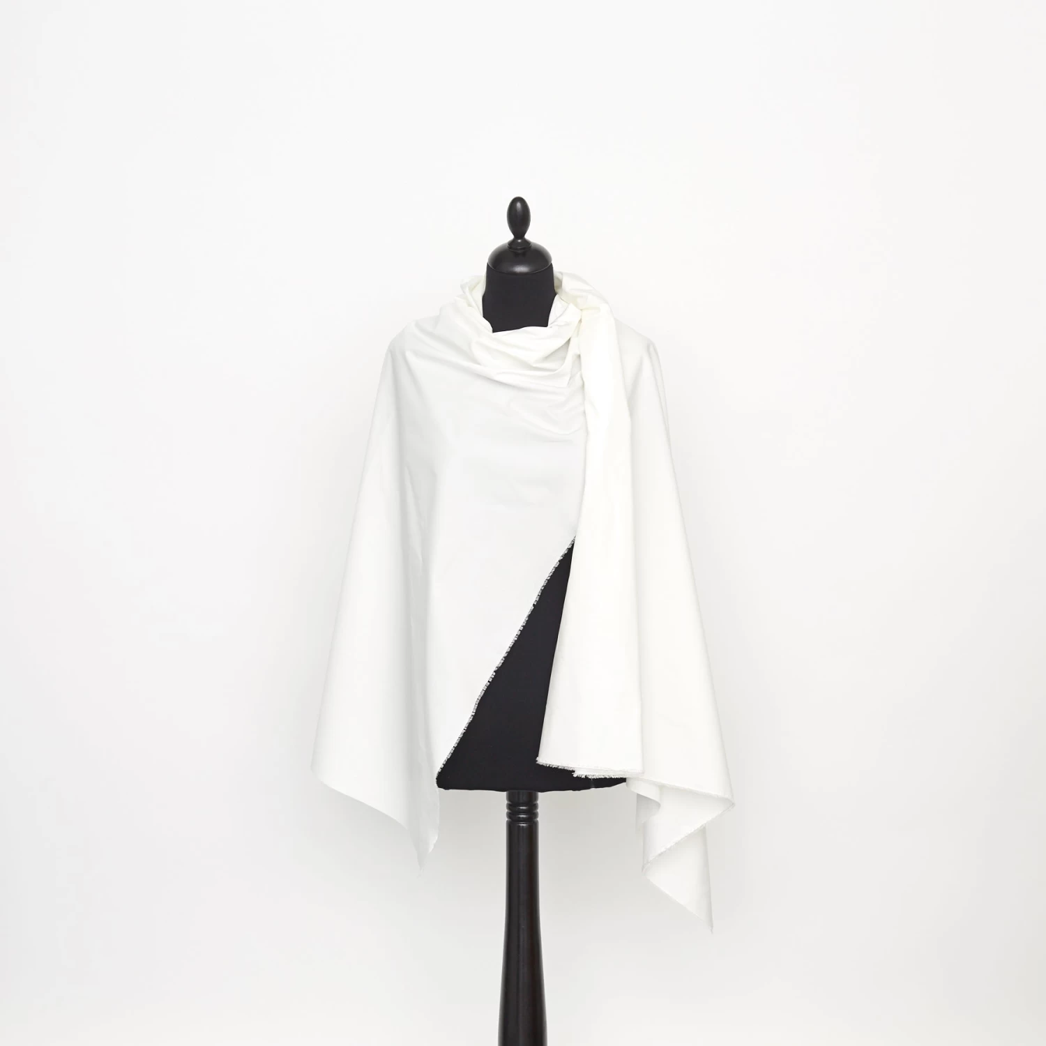 T23B04622 | Cotton Poplin 4 T23B04622 | Cotton Poplin - Image 2