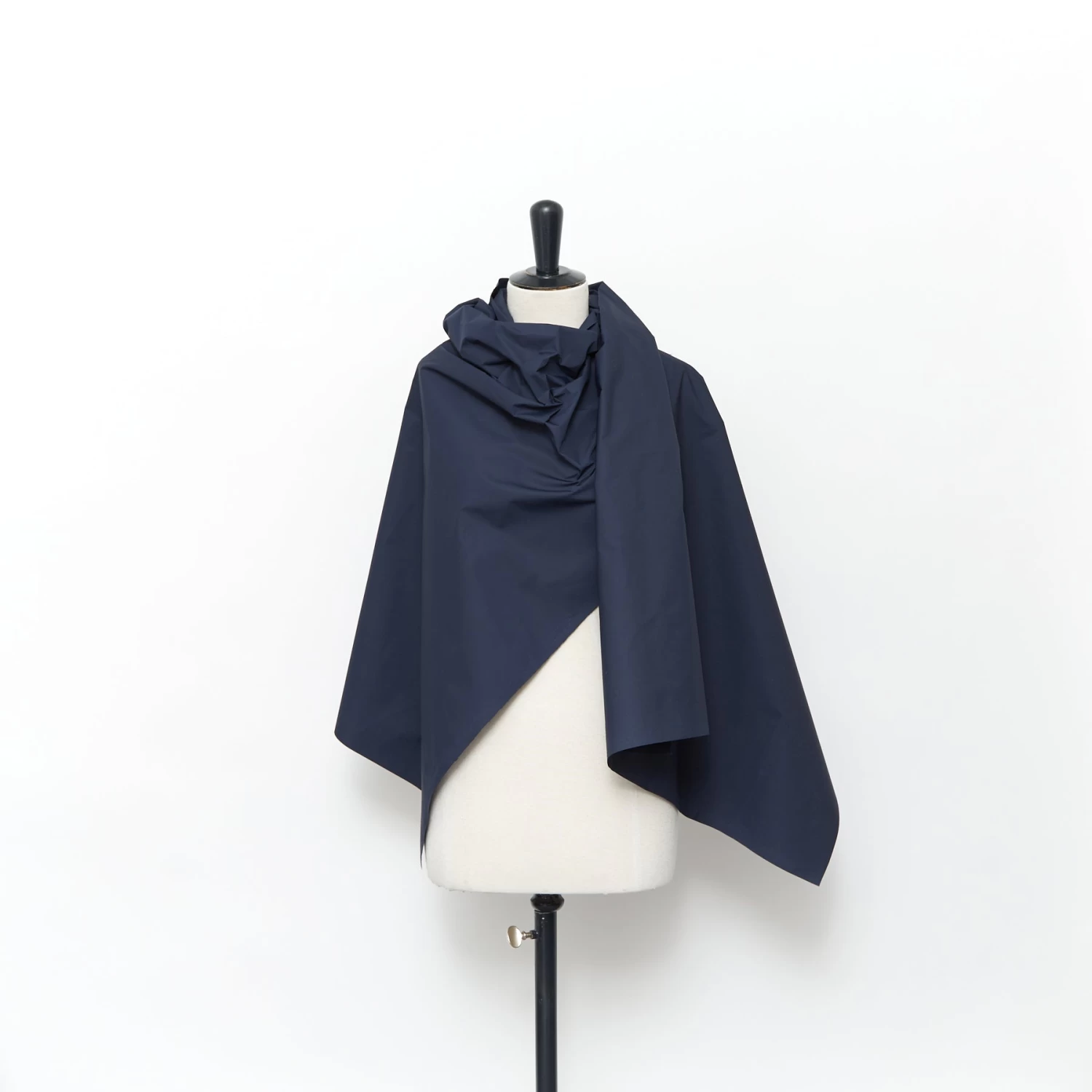 T23B06160 | Stiff Polyamide Canvas 4 T23B06160 | Stiff Polyamide Canvas - Image 2