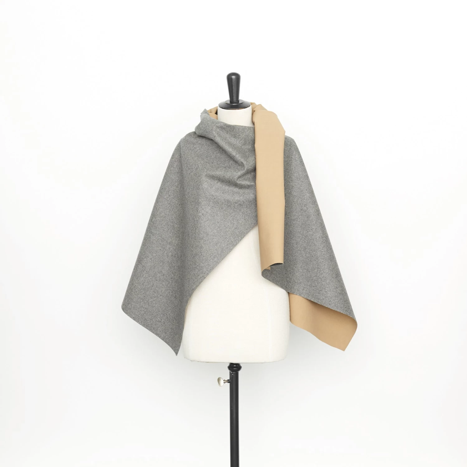 T23C04941 | Wool Drap Bonded With Cotton 4 T23C04941 | Wool Drap Bonded With Cotton - Image 2