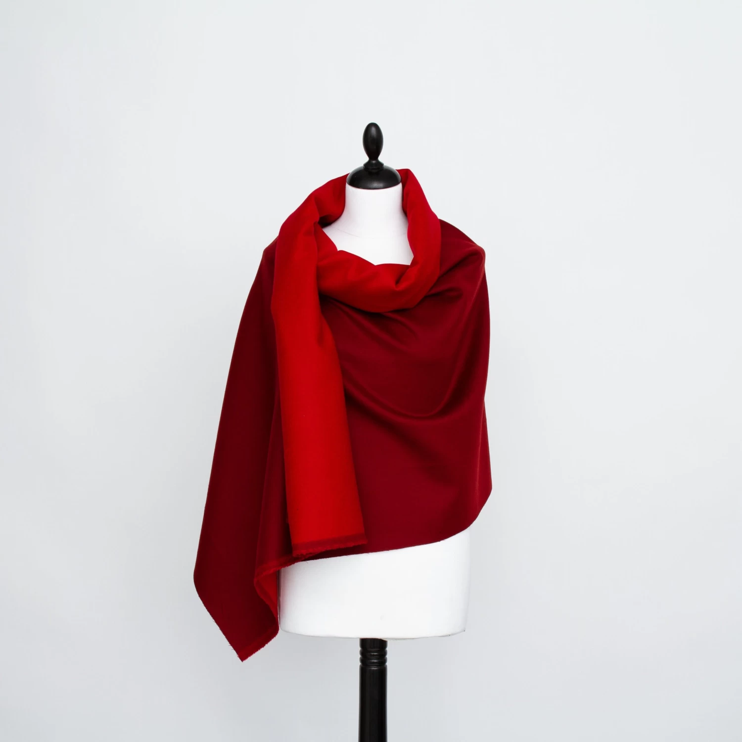 T23F04310 | Splittable Wool & Cashmere Drap 4 T23F04310 | Splittable Wool & Cashmere Drap - Image 2