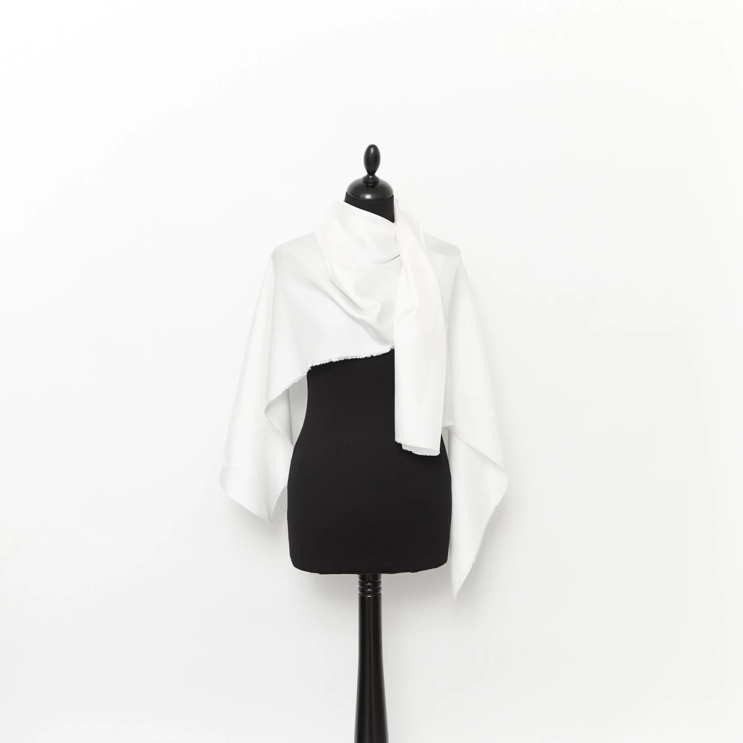 T23H06426 | Ready-To-Print Scoured Silk Twill (Purgato) 4 T23H06426 | Ready-To-Print Scoured Silk Twill (Purgato) - Image 2